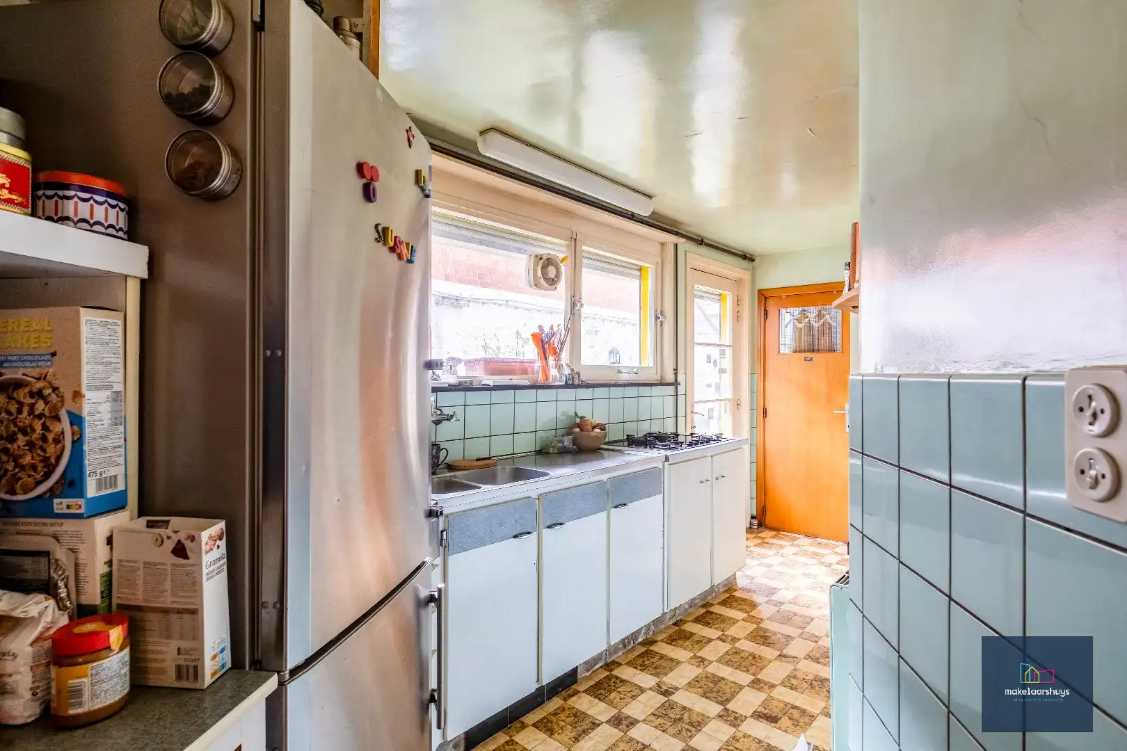 Woning met 3 slaapkamers en verrassende tuin met bijgebouwen foto 14