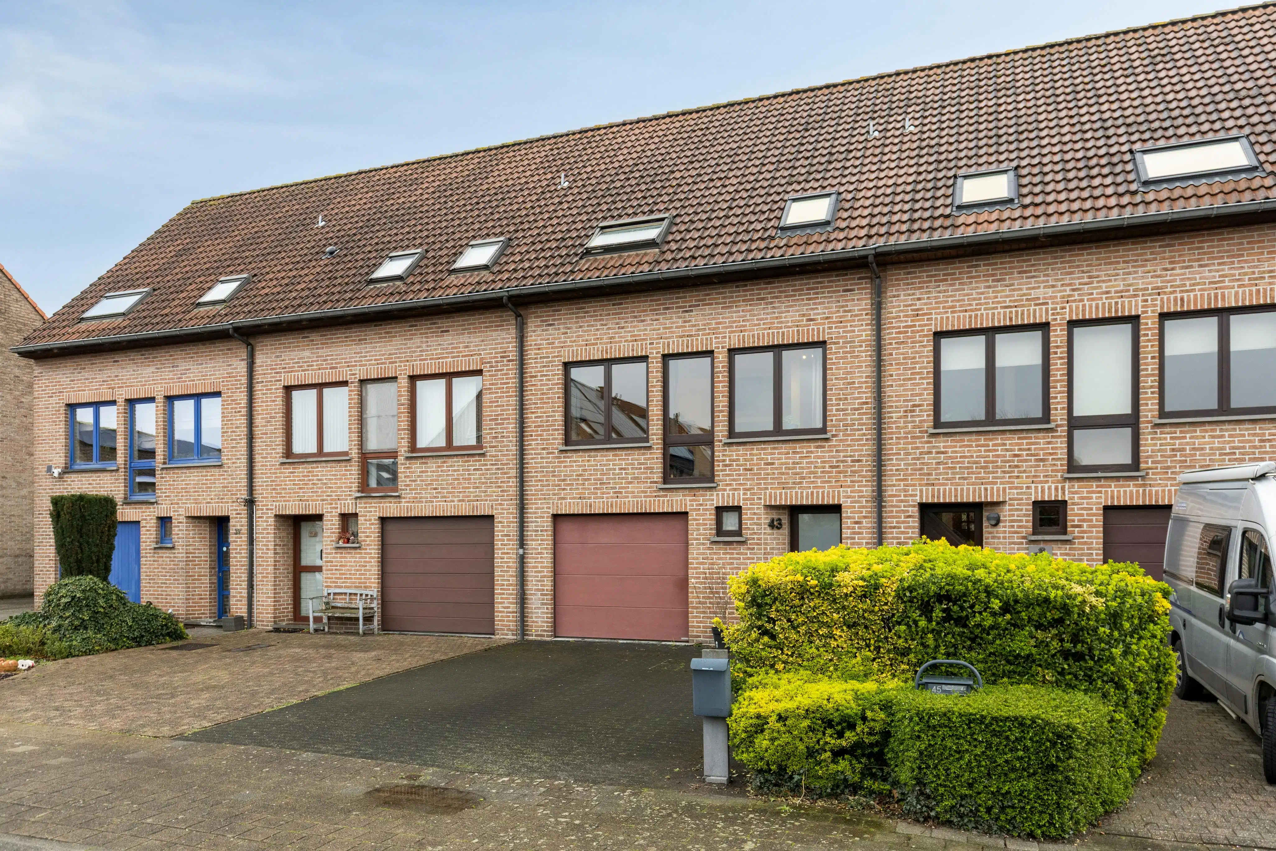 Uniek split-level huis te koop in Merksem foto 25