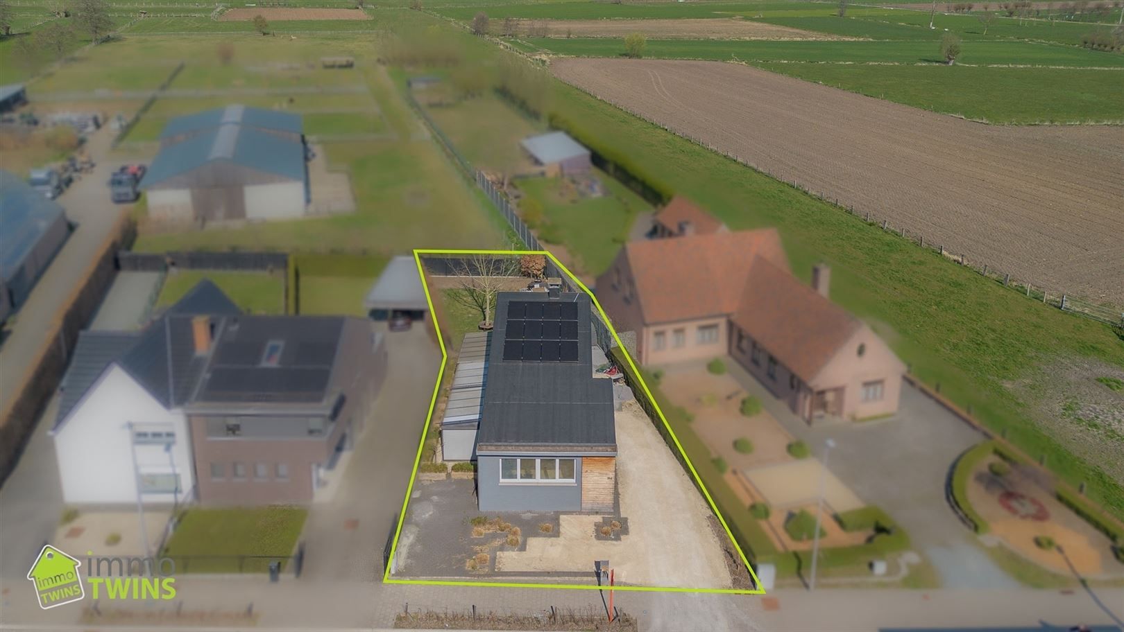 Instapklare, vrijstaande woning met prachtige tuin te Zele foto 25