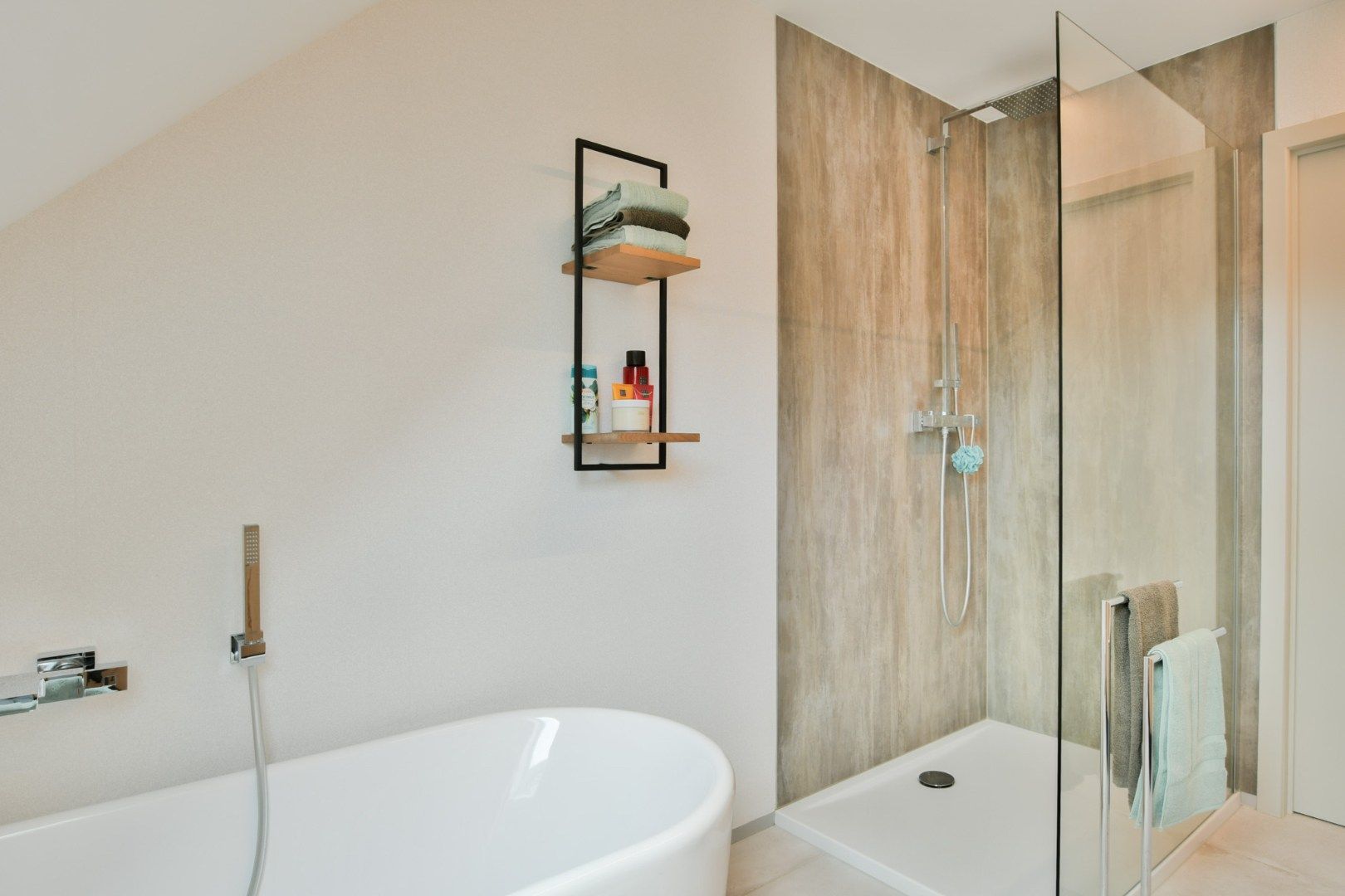 Prachtig onderhouden woning in een residentiële buurt foto 21