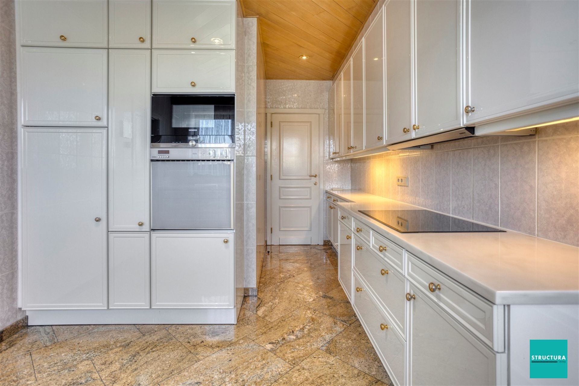Fantastisch penthouse met 2 zonneterrassen

. foto 7