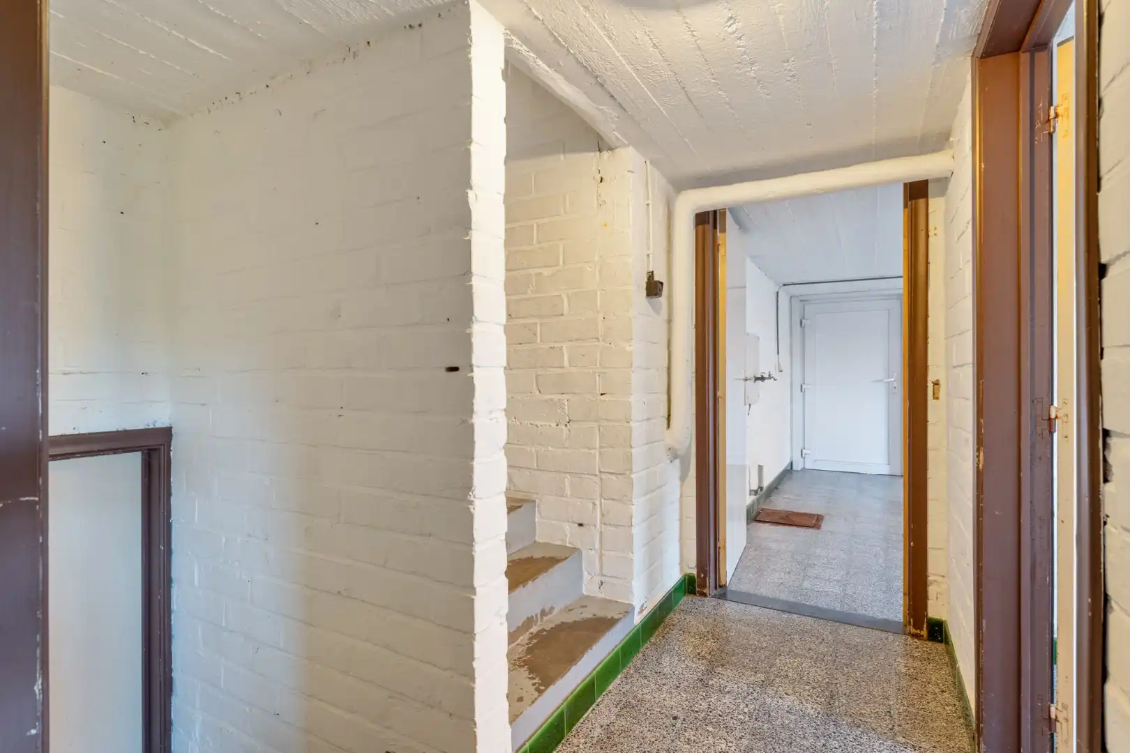 Ruime gezinswoning op een perceel van 9a60ca met 4 slaapkamers en een inpandige garage nabij het centrum van Opoeteren foto 20