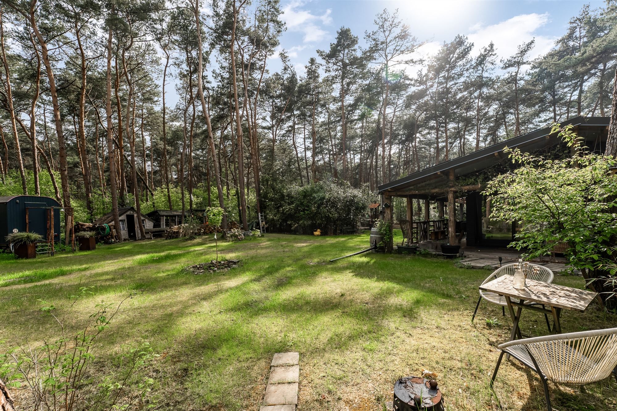 UNIEKE, TOP-GERENOVEERDE CHALET OP IDYLISSCHE LOCATIE foto 17