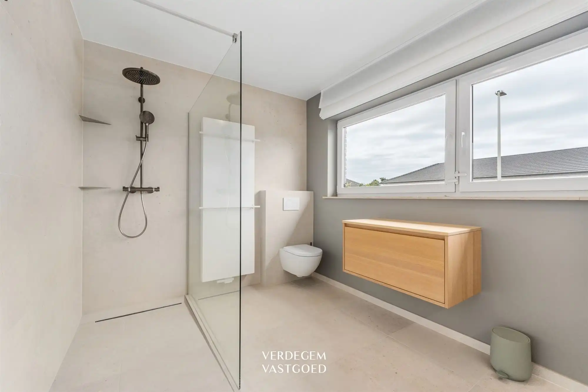 Knappe woning met 3 slaapkamers en geniettuin in het centrum van Evergem foto 18