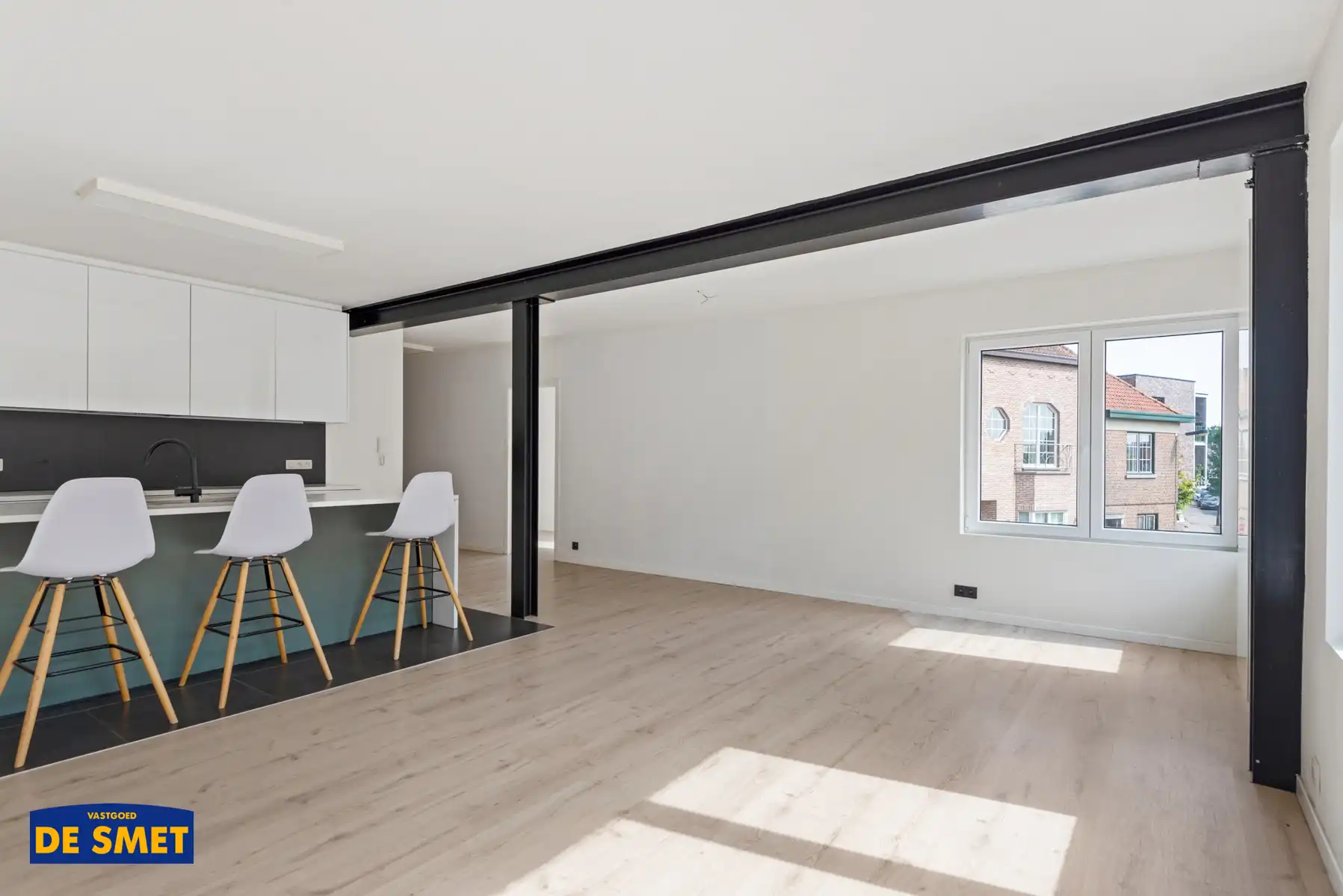 Volledig vernieuwd appartement met achteraan gelegen garage foto 5