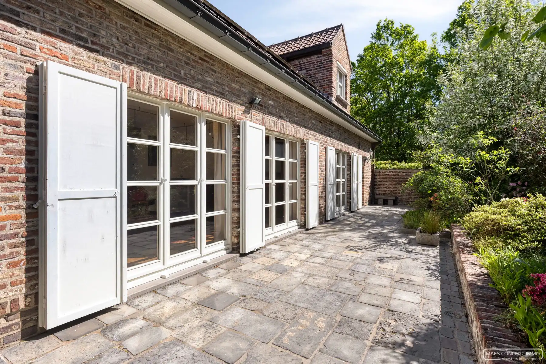 Villa op topligging te koop in Kortrijk foto 20