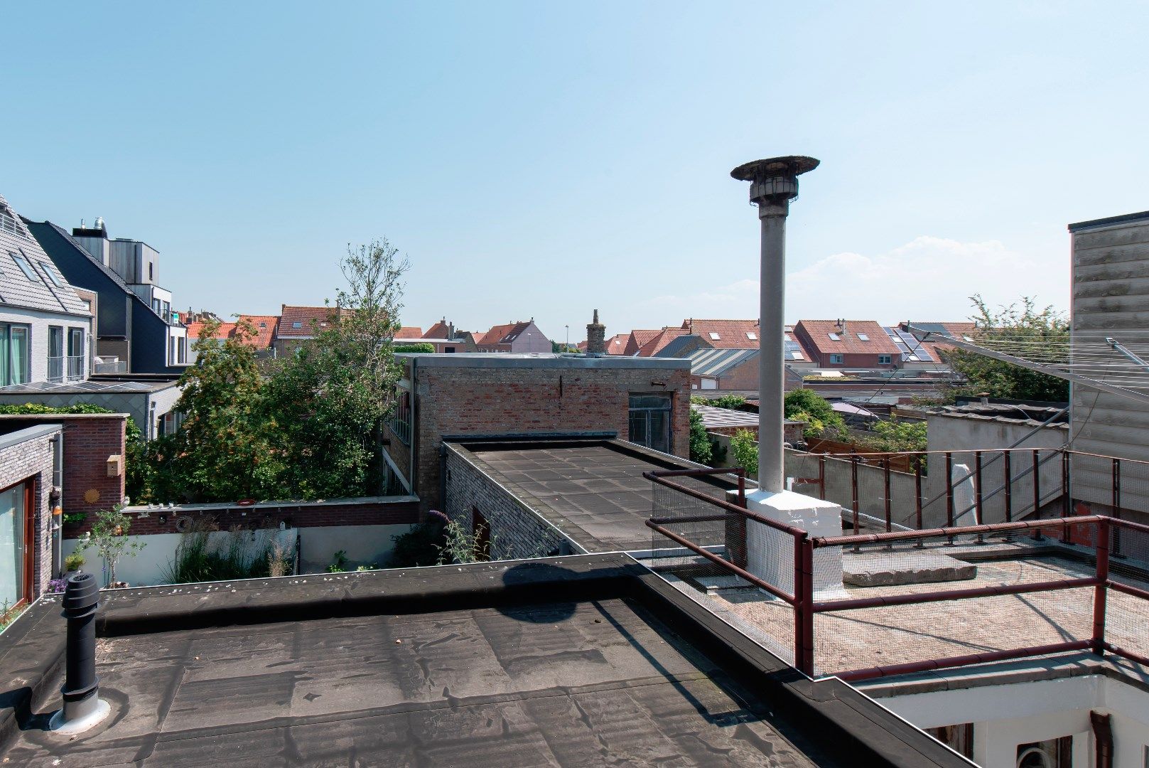 Volledig vernieuwde rijwoning in hartje Middelkerke foto 13