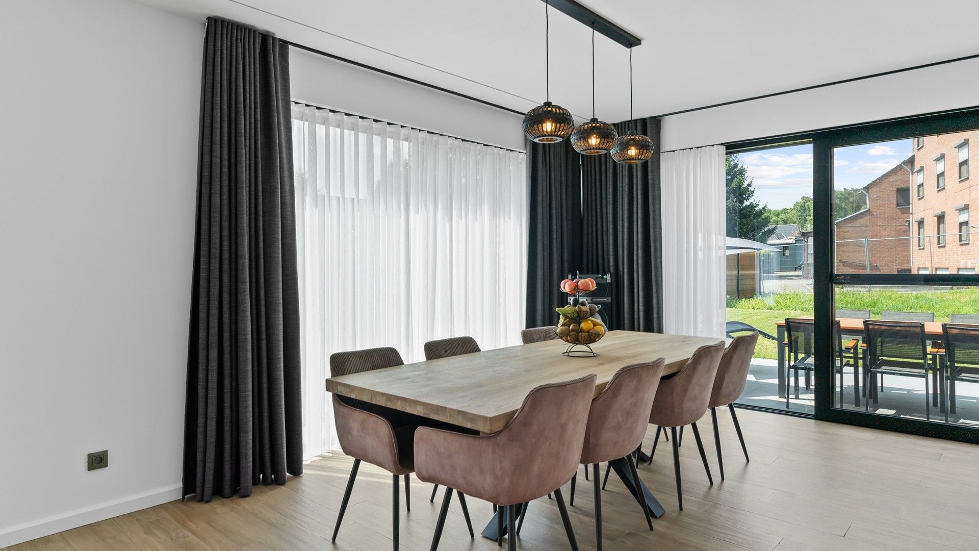 Hoogwaardig afgewerkte nieuwbouwwoning  met 4 slkprs in Opglabbeek foto 10