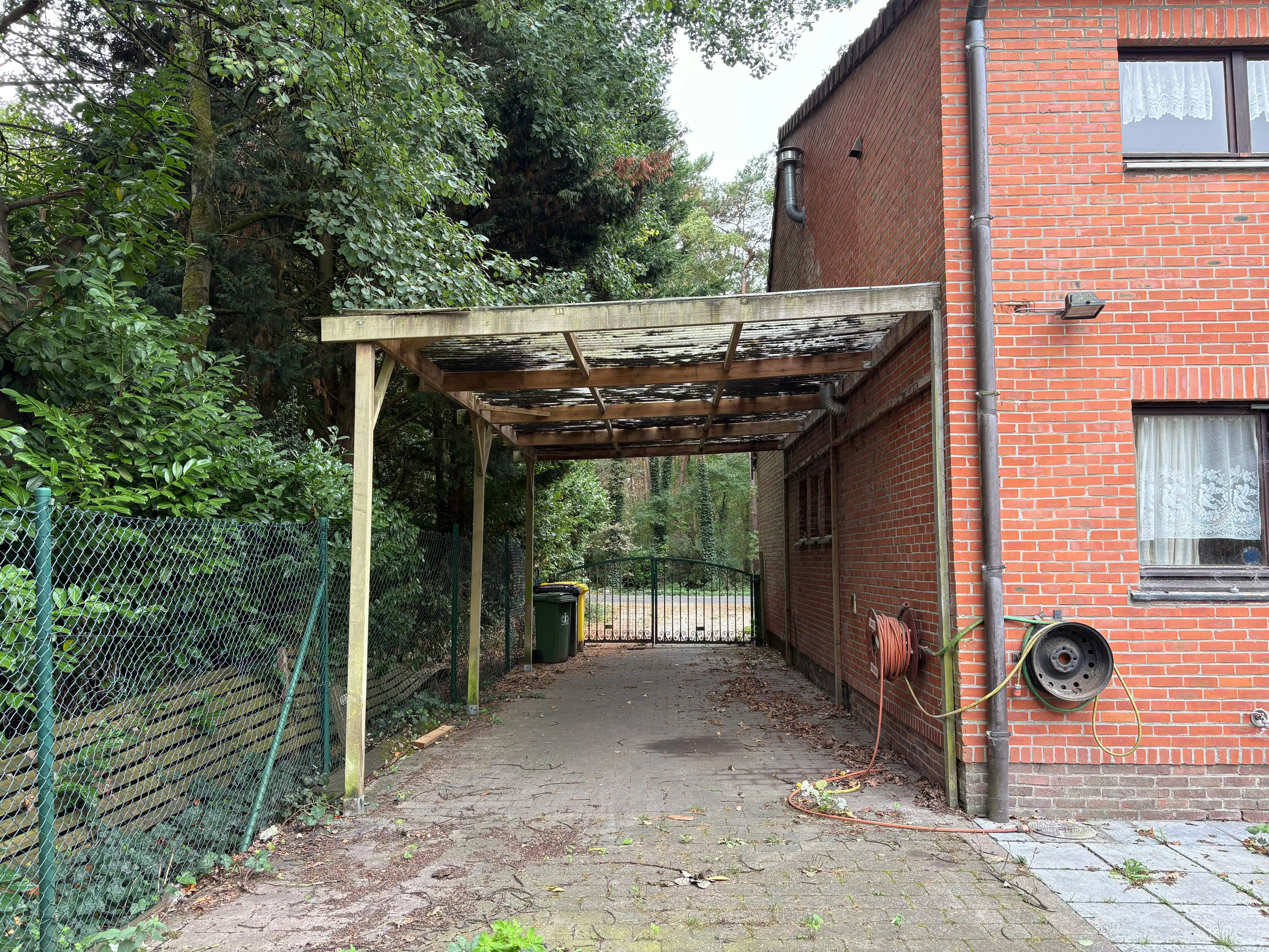 Te renoveren te koop met 4 à 5 slaapkamers te Essen-Wildert! foto 6