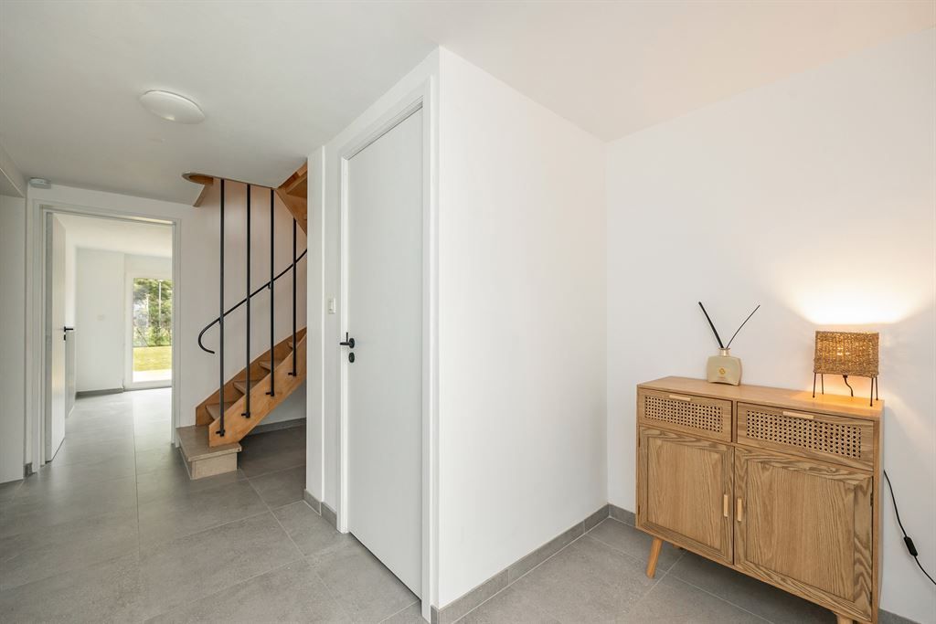 Gerenoveerde woning met ruime Zuidtuin foto 13