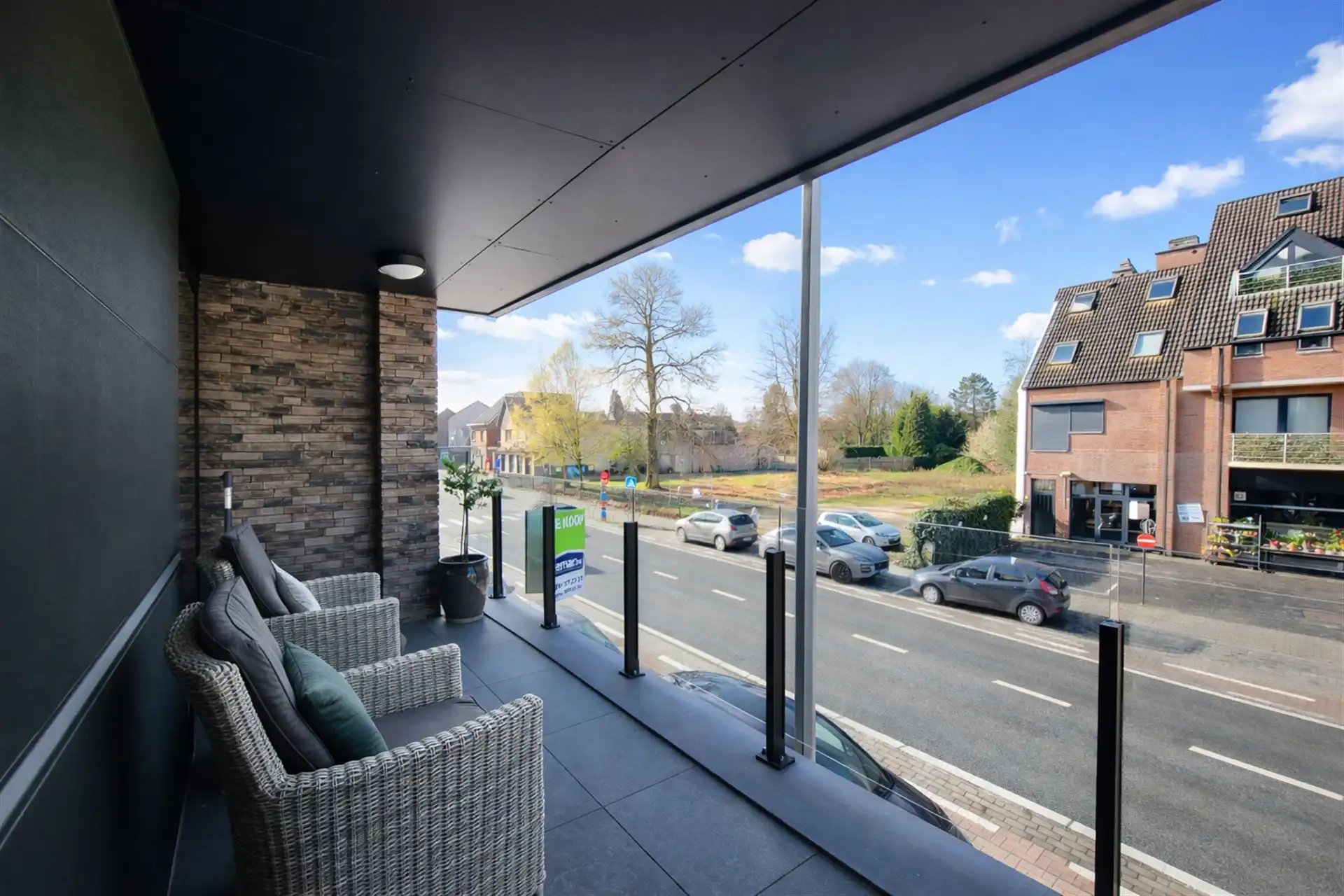 Prachtig luxueus appartement met terras, ondergrondse garage en hoogwaardige technieken op topligging nabij het centrum van Genk foto 9