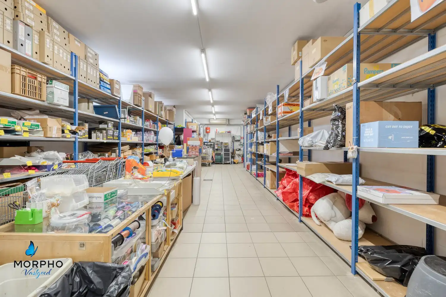 Instapklare handelswoning op topligging langs de N50 te koop in Wingene foto 6