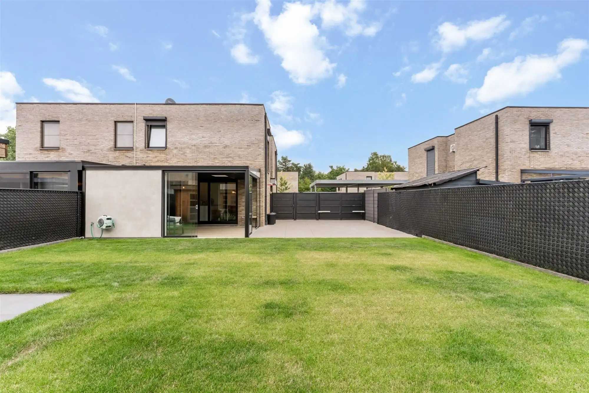 PRACHTIG AFGEWERKTE HOB MET 3 SLAAPKAMERS OP EEN PERCEEL VAN 3A50CA TE BERINGEN CENTRUM foto 27