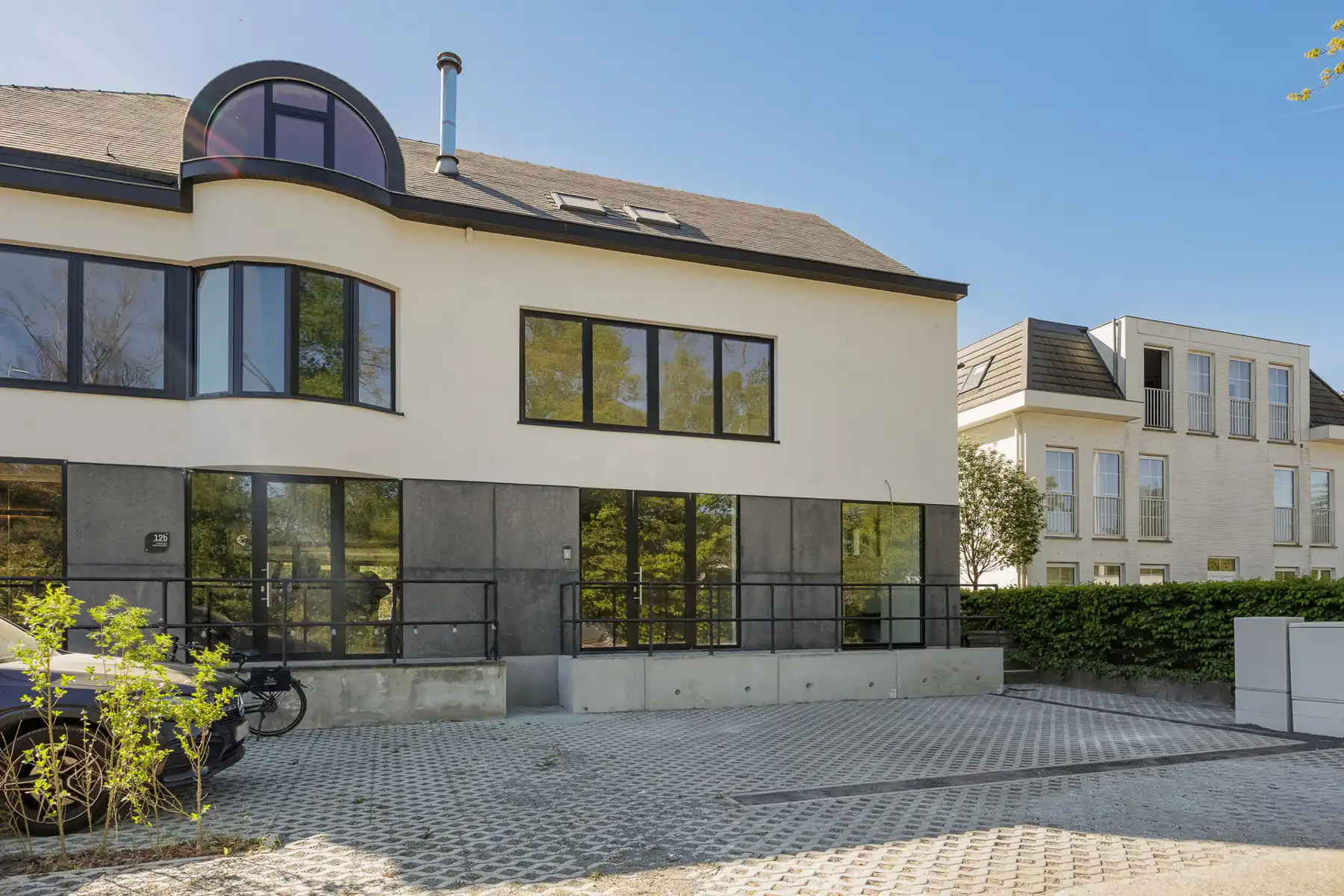 Handelsgelijkvloers op toplocatie voor het centrum foto 18
