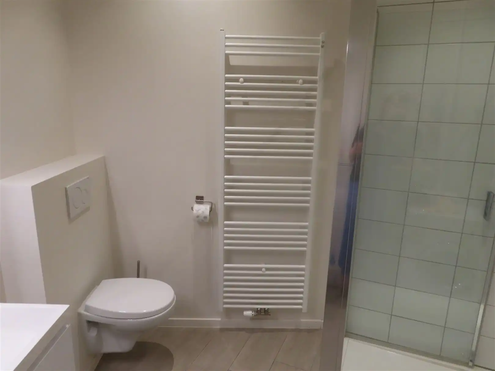 Gemeubelde studio met mezzanine in Antwerpen Zuid foto 10