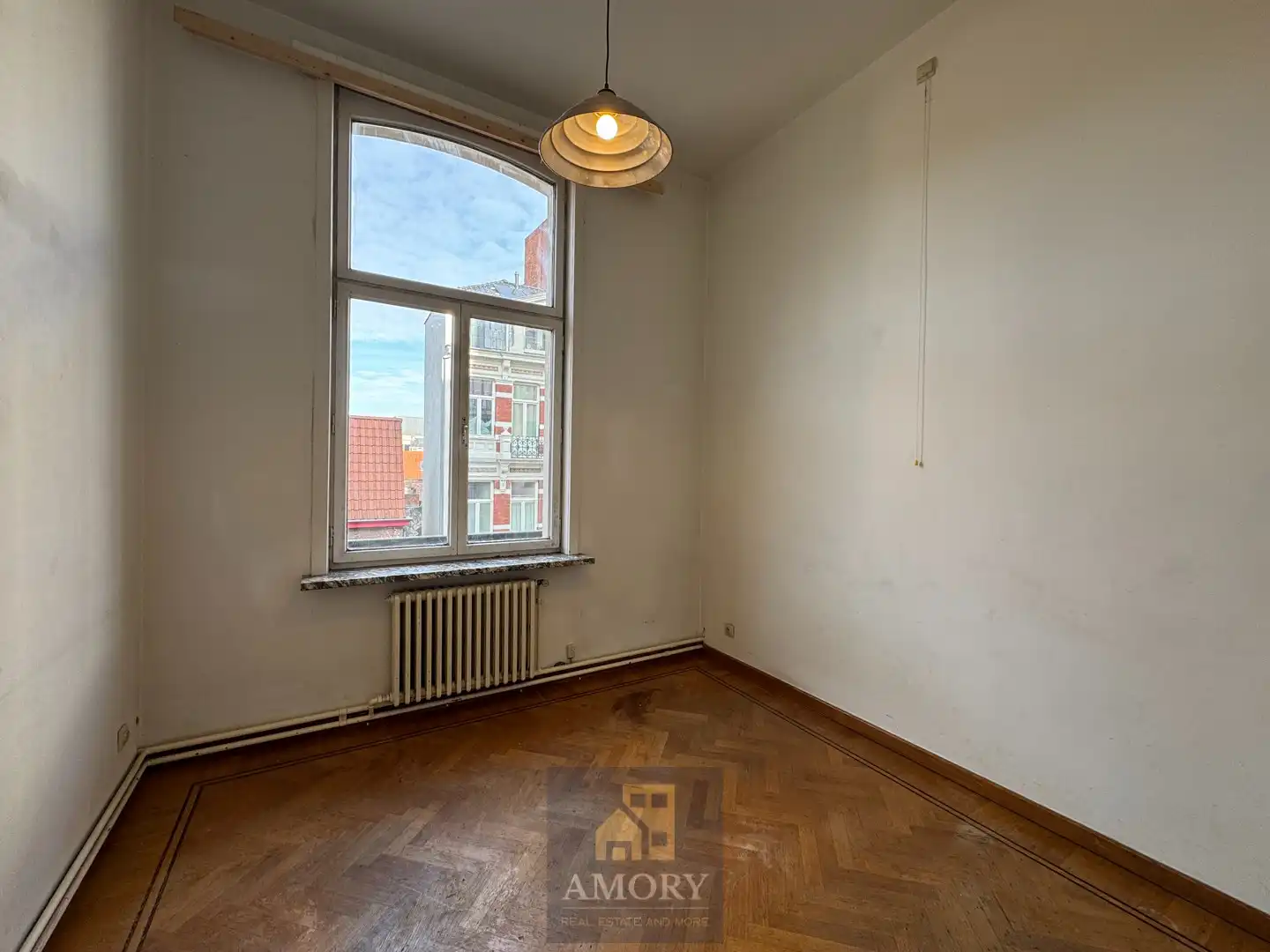 Lichtrijk hoekappartement met balkon op toplocatie Nederkouter foto 10