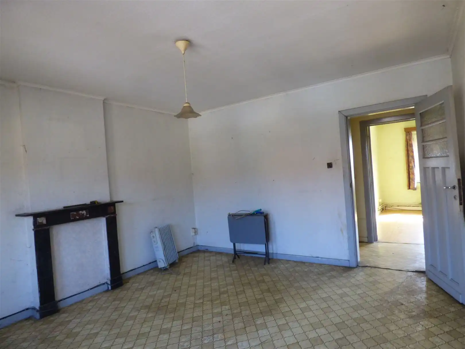 Te renoveren woning met 3 slaapkamers en garage – Tongersesteenweg 125, Riemst foto 7