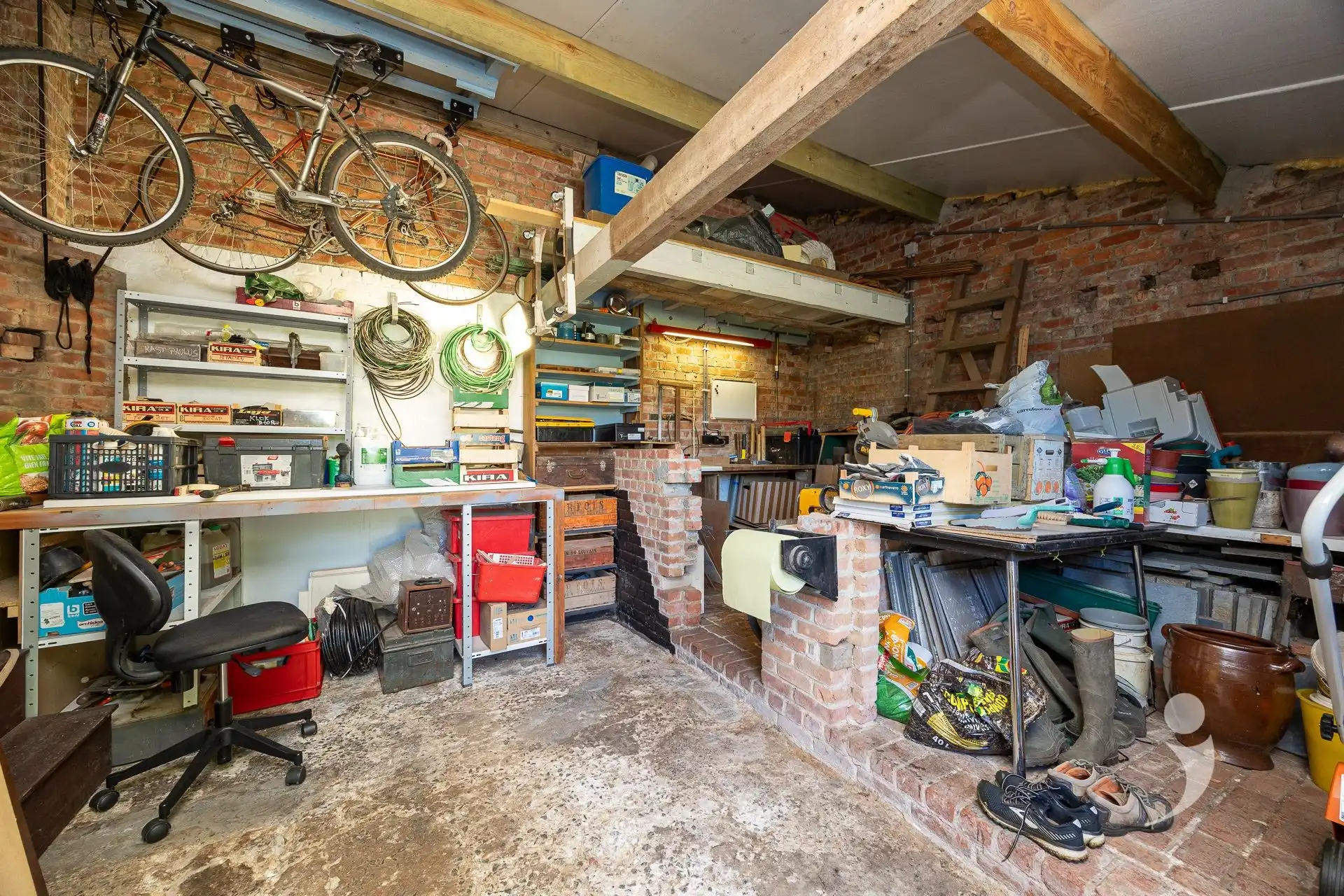 Goed gelegen eengezinswoning met 3 slaapkamers foto 16