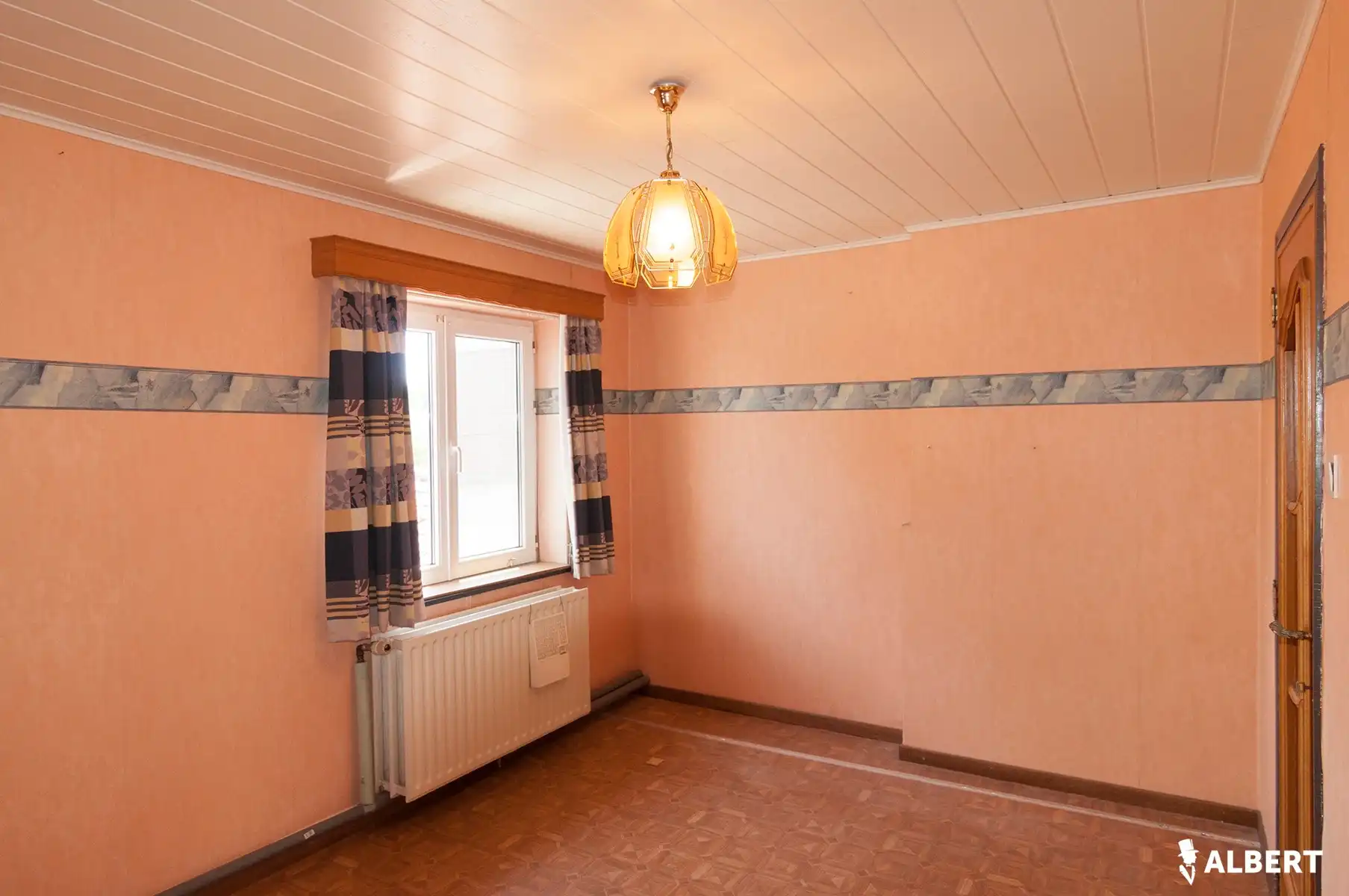 Leuke halfopen gezinswoning met potentieel op topligging! foto 14