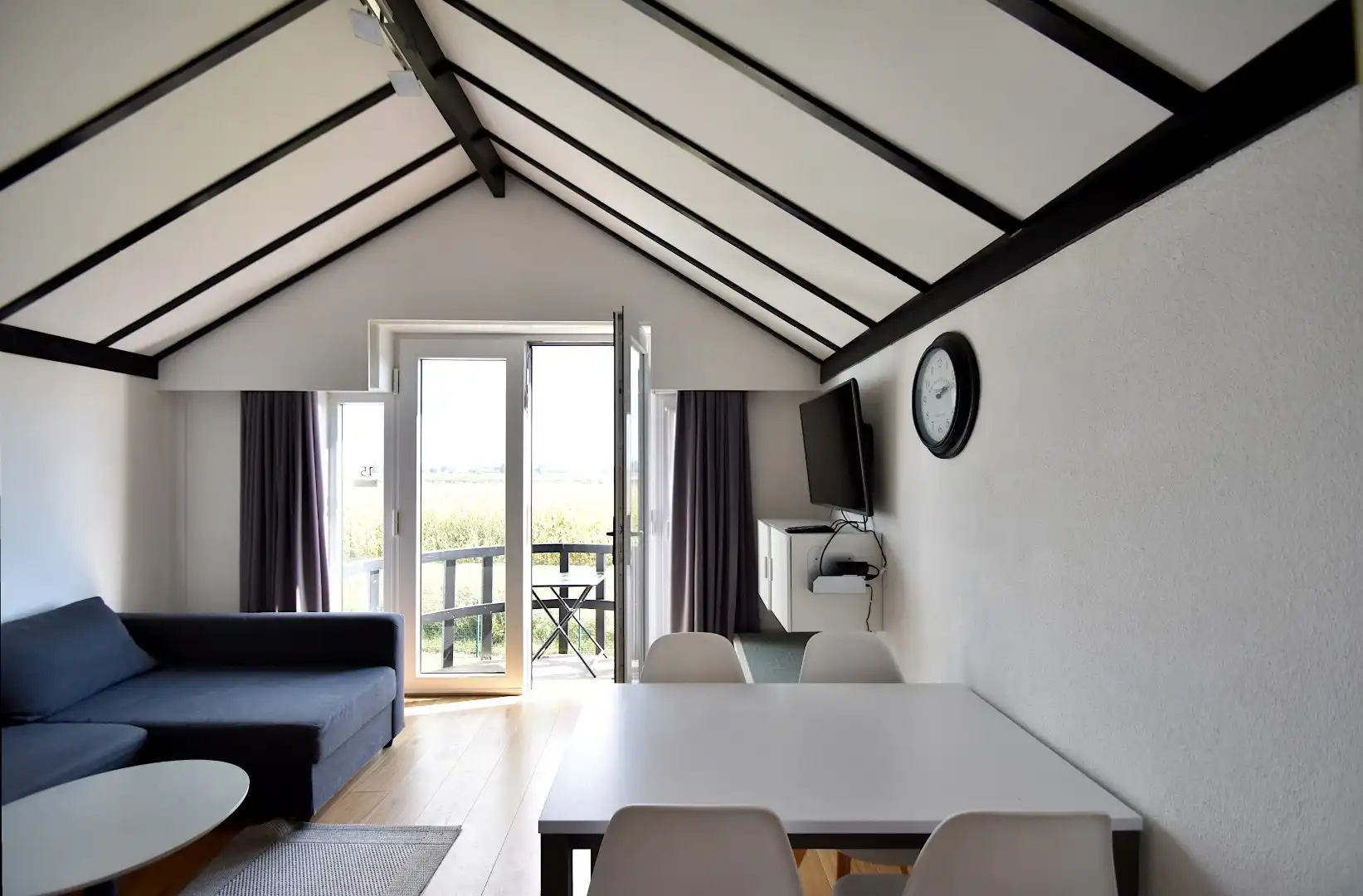 Zeepolder III — Instapklaar vakantieappartement met zicht over de polders foto 7