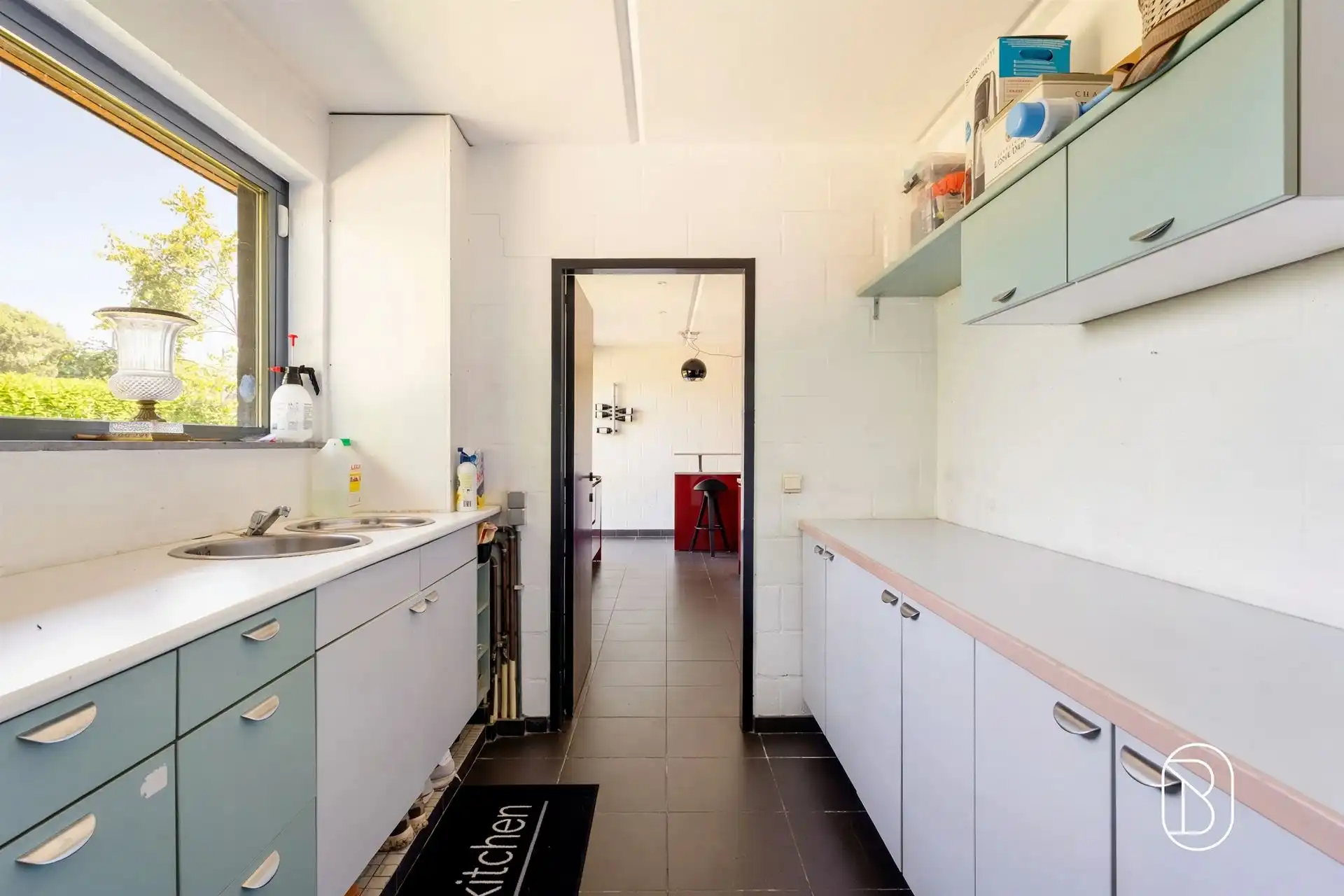 Instapklare mooie villa met 3 slk.  foto 15