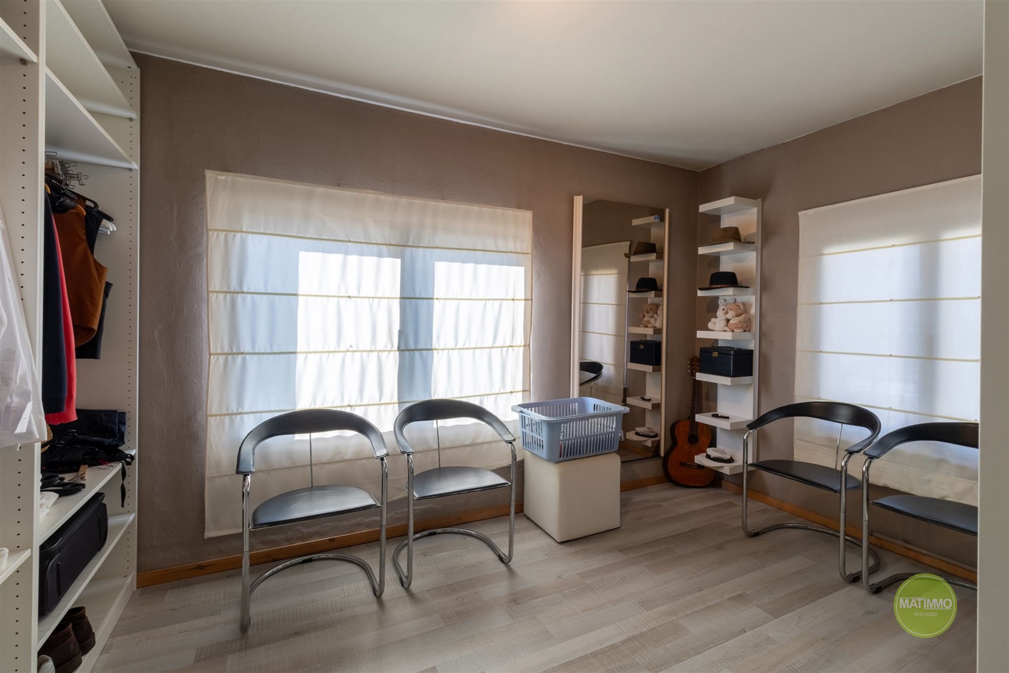 Moderne halfopen woning met 3 slaapkamers in rustig Mol foto 13