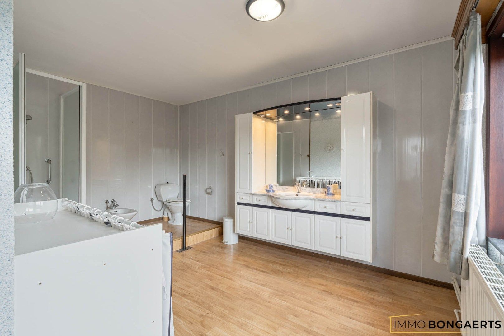 Gezinswoning met 3 slaapkamers foto 14