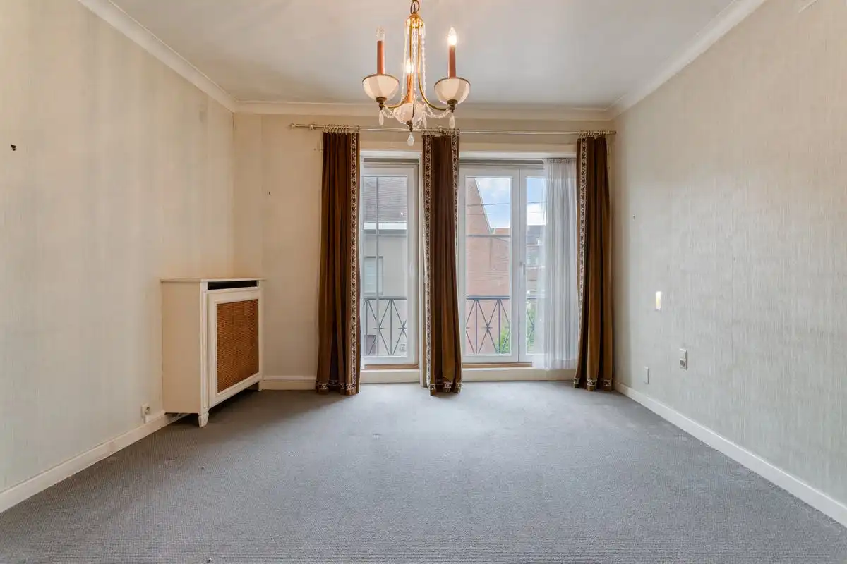 Unieke woning met atelier aan de Leie te koop in Harelbeke foto 9