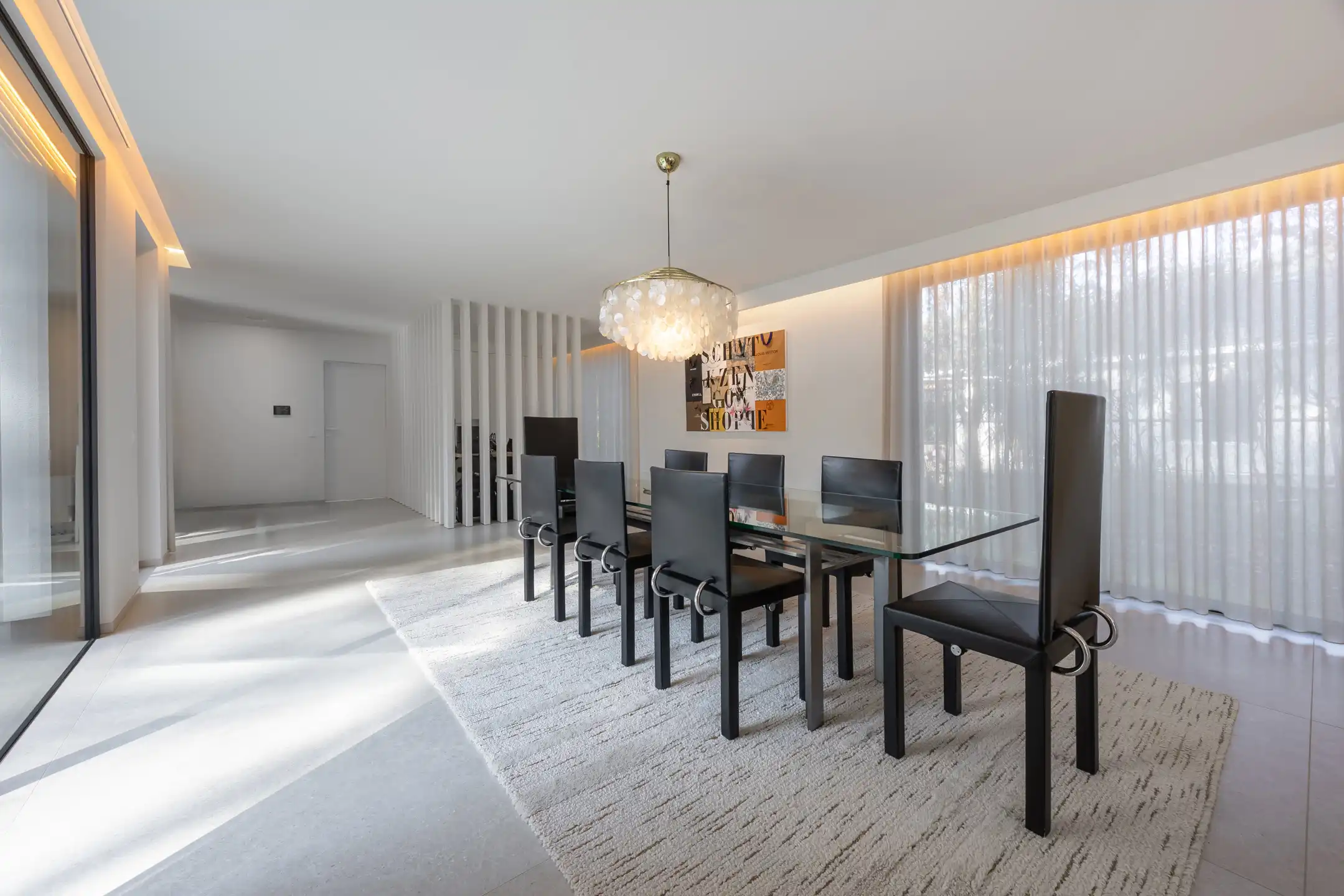 Exclusieve moderne villa met panoramisch zicht op groen foto 10