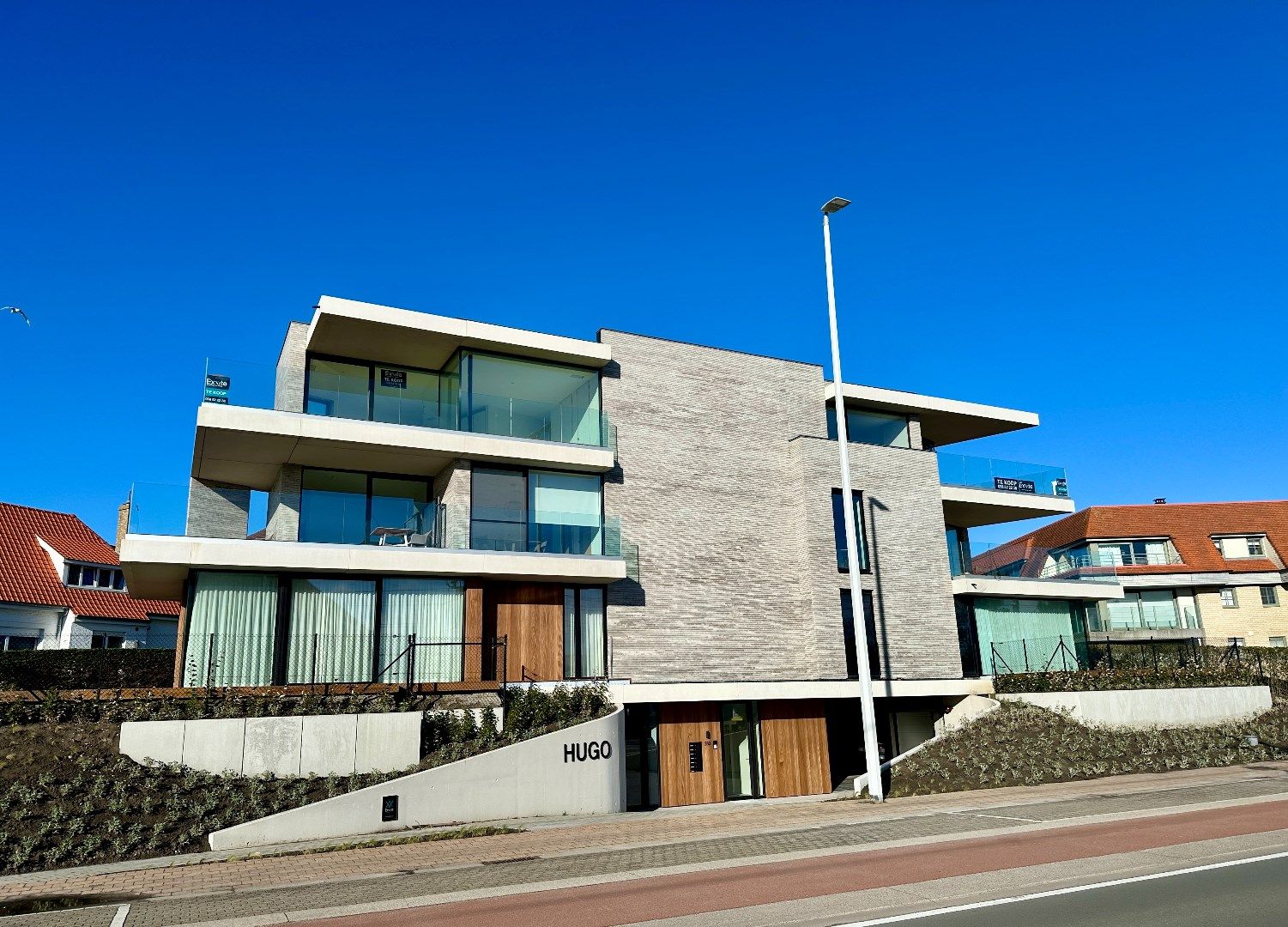 Penthouse met groot zuidgericht terras en twee slaapkamers foto 2