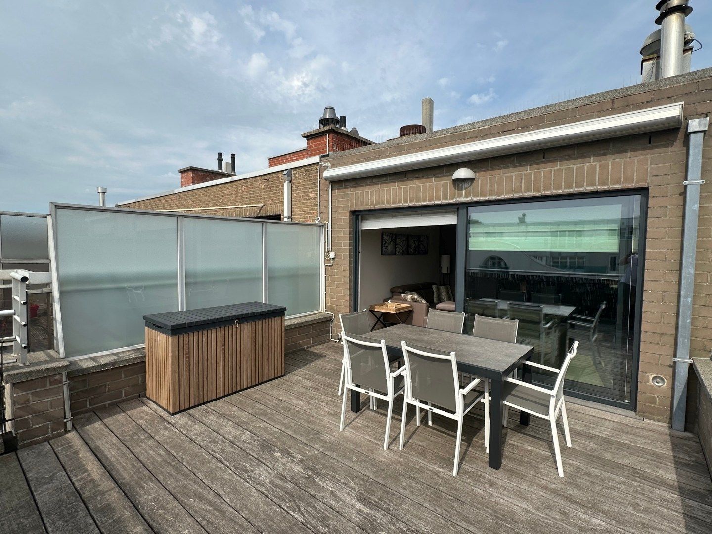 PRACHTIGE GEMEUBELDE PENTHOUSE TE KOOP OP 100 M. VAN HET STRAND IN KOKSIJDE foto 3