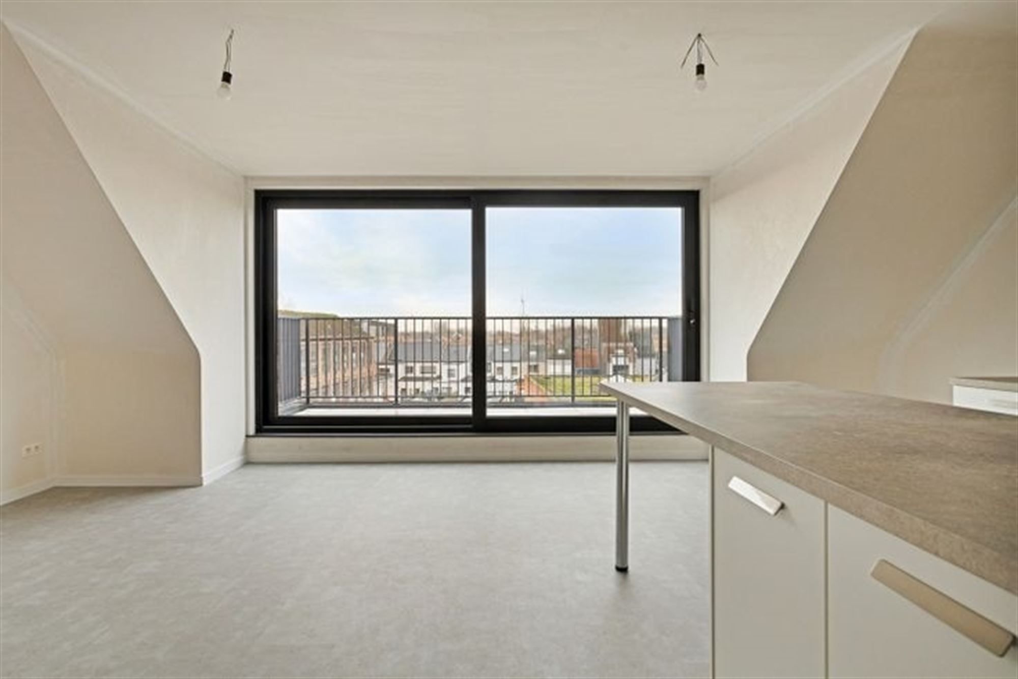 Nieuwbouwappartement met 2 slaapkamers en lift in centrum foto 8