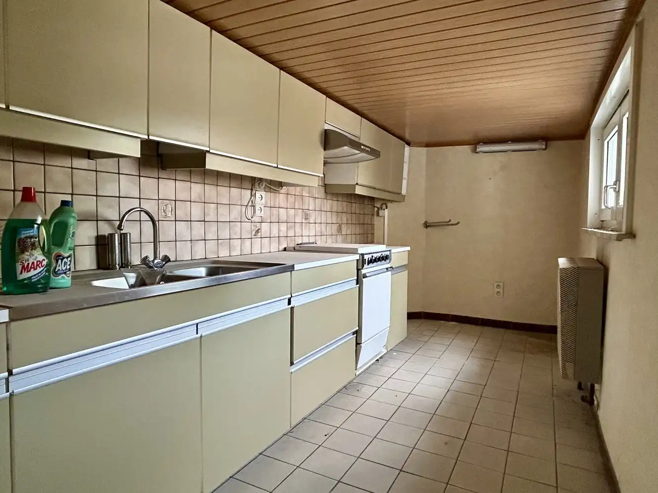Volledig te renoveren rijwoning met veel potentieel op toplocatie in Kessel-Lo foto 9