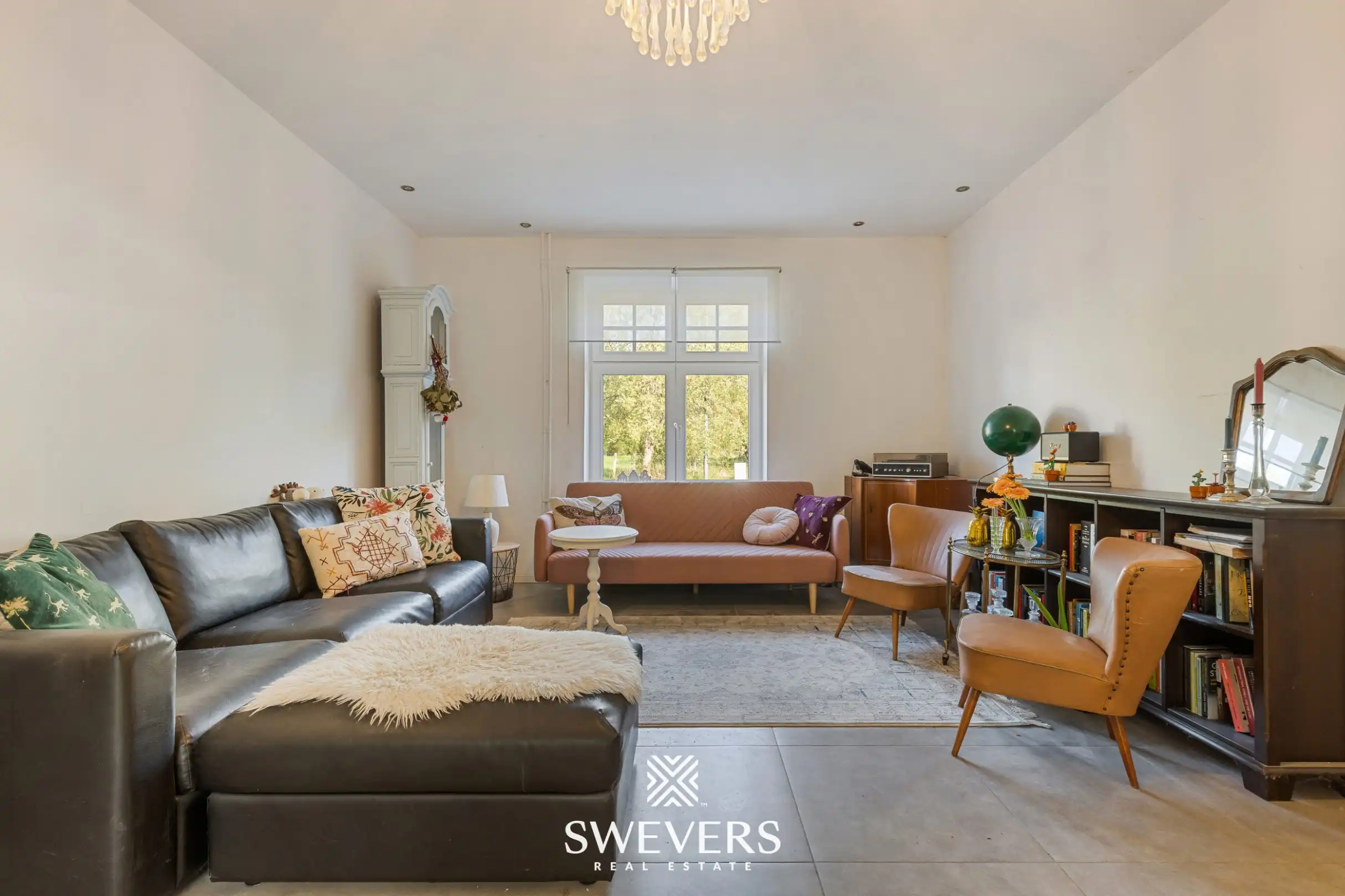 Instapklare stadswoning met zuidoost gerichte tuin nabij Hasselt-centrum foto 2