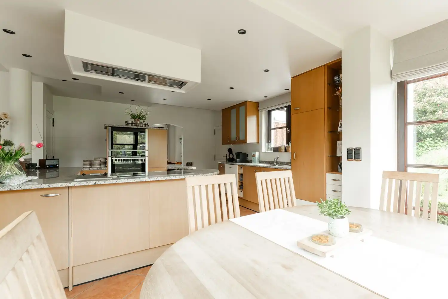Exclusieve villa in zuiderse stijl op een magnifiek perceel van 5226m²! foto 11