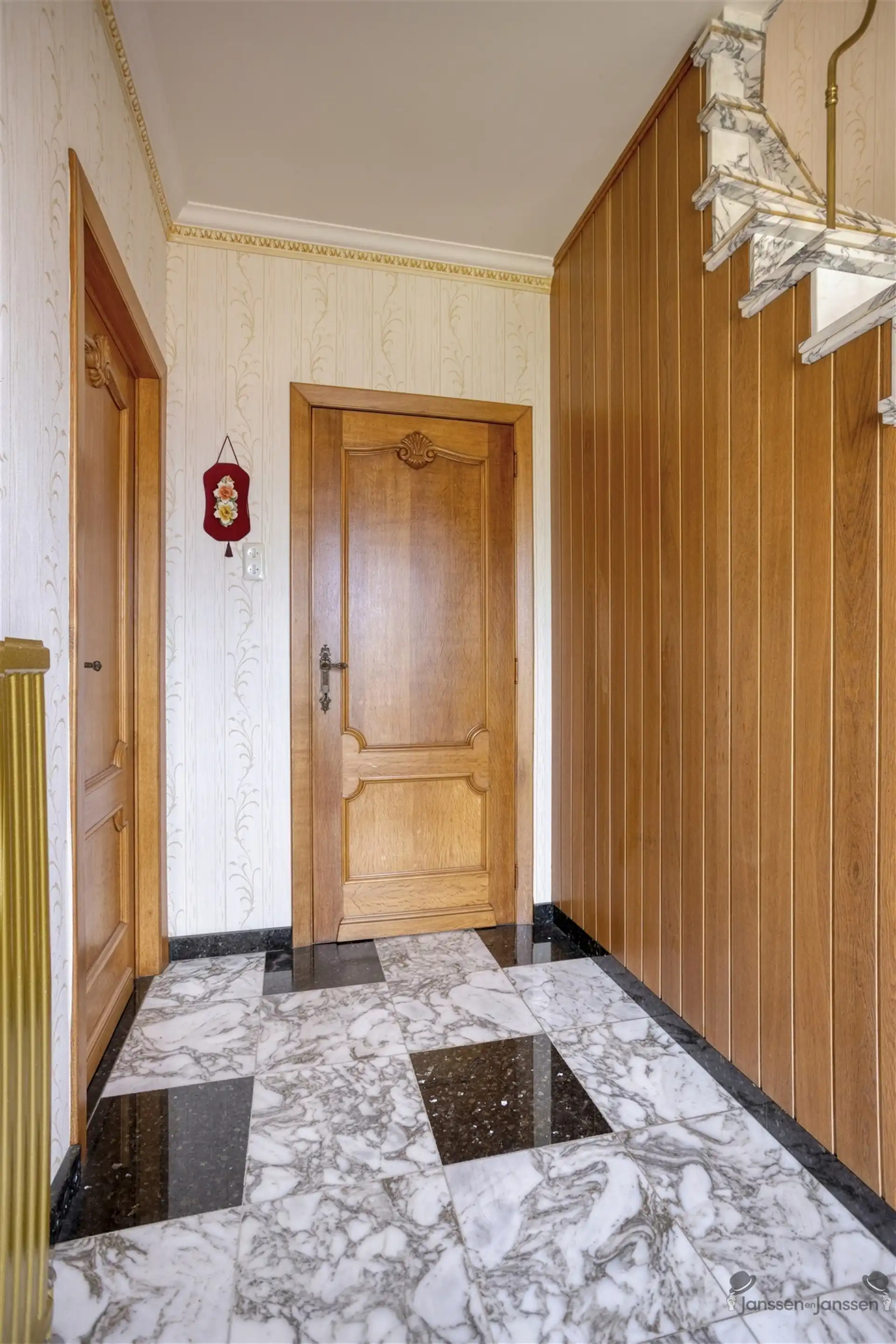Rustig gelegen woning met prachtig uitzicht foto 4