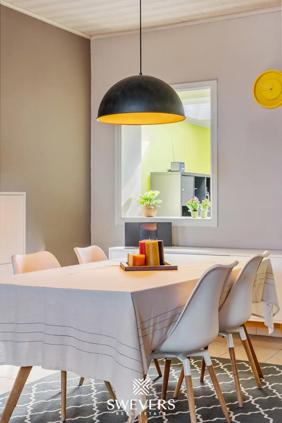 Charmante gerenoveerde woning met 2 slaapkamers en ruime zolder foto 5