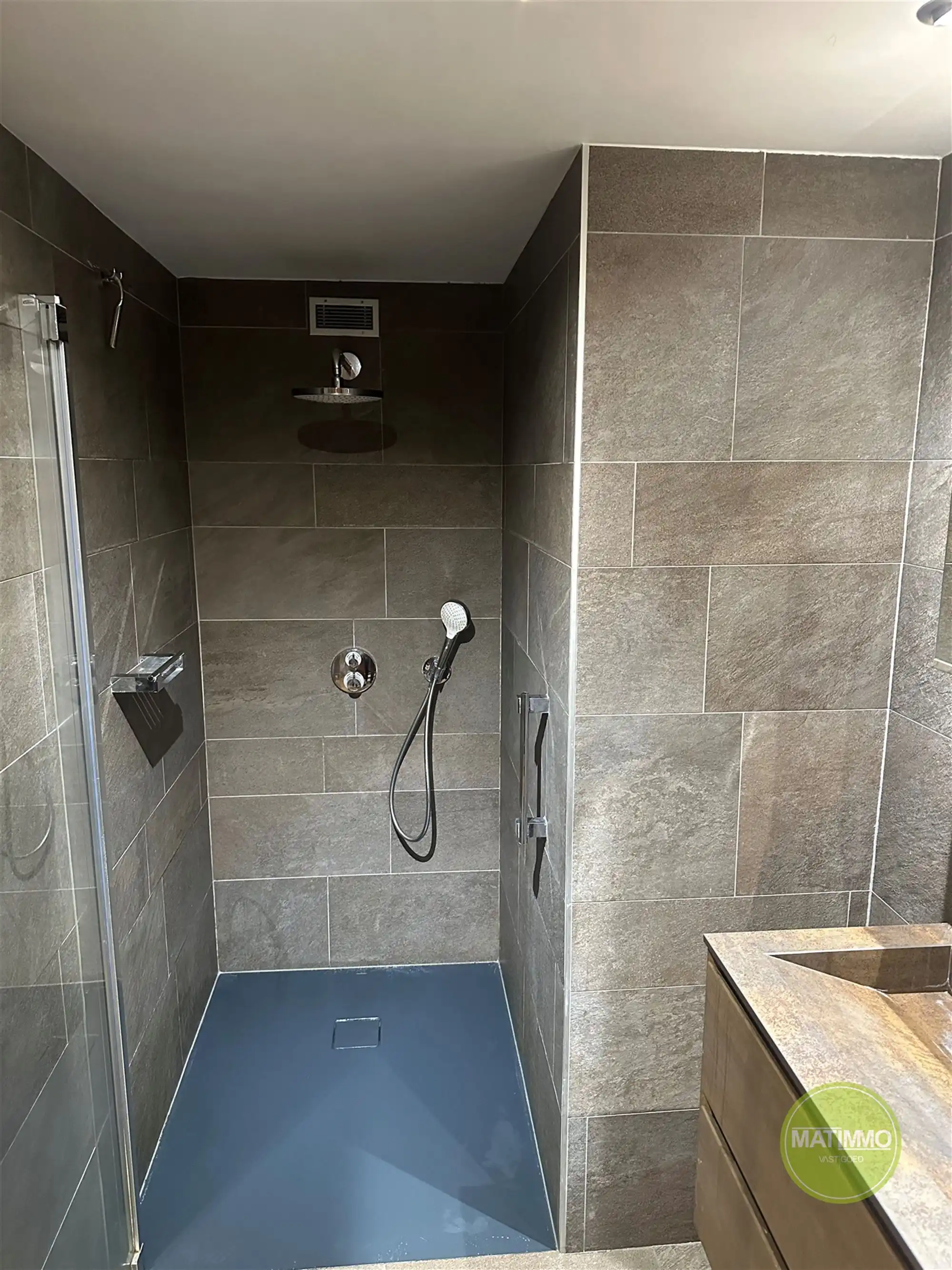 Rustig gelegen villa op een perceel van 20 are te Mol foto 17