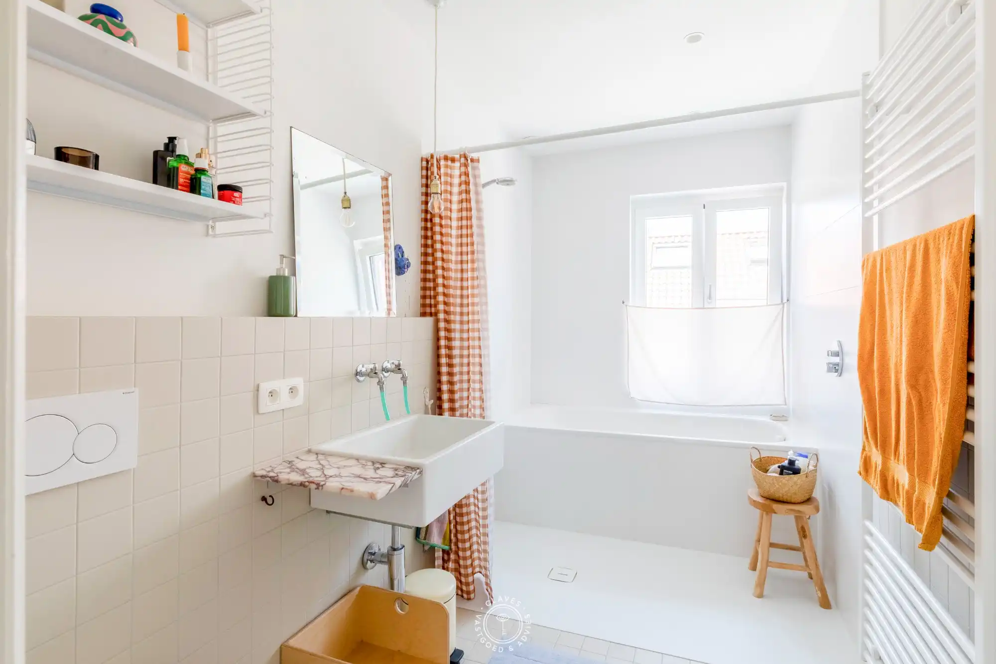 Energetisch gerenoveerde en karaktervolle woning nabij de Schelde foto 13