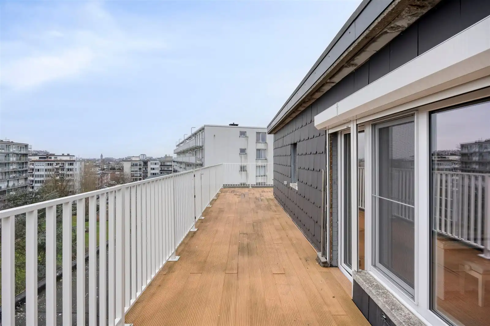 Penthouse met 1 slaapkamer op de 7de verdieping – Welkom op je privé-eiland
 foto 15