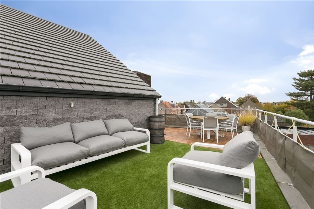Ruime duplex met veel lichtinval en prachtig terras foto 22