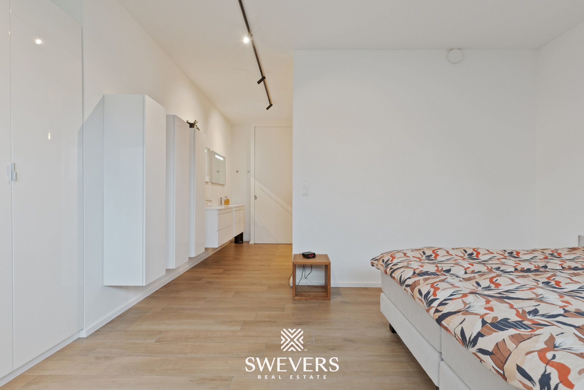 Moderne woning (236 m²) met 4 slaapkamers en dakterras foto 14