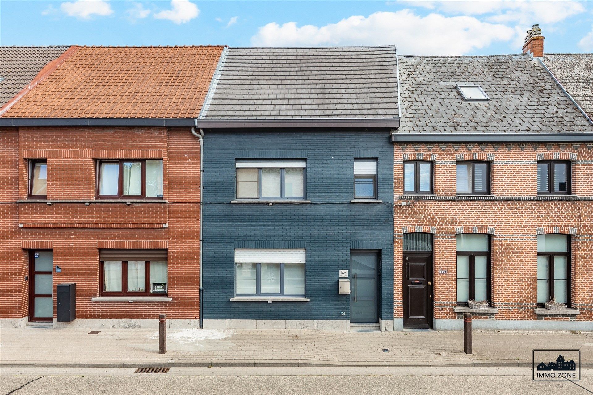Instapklare woning met tuin in Dendermonde foto {{pictureIndex}}