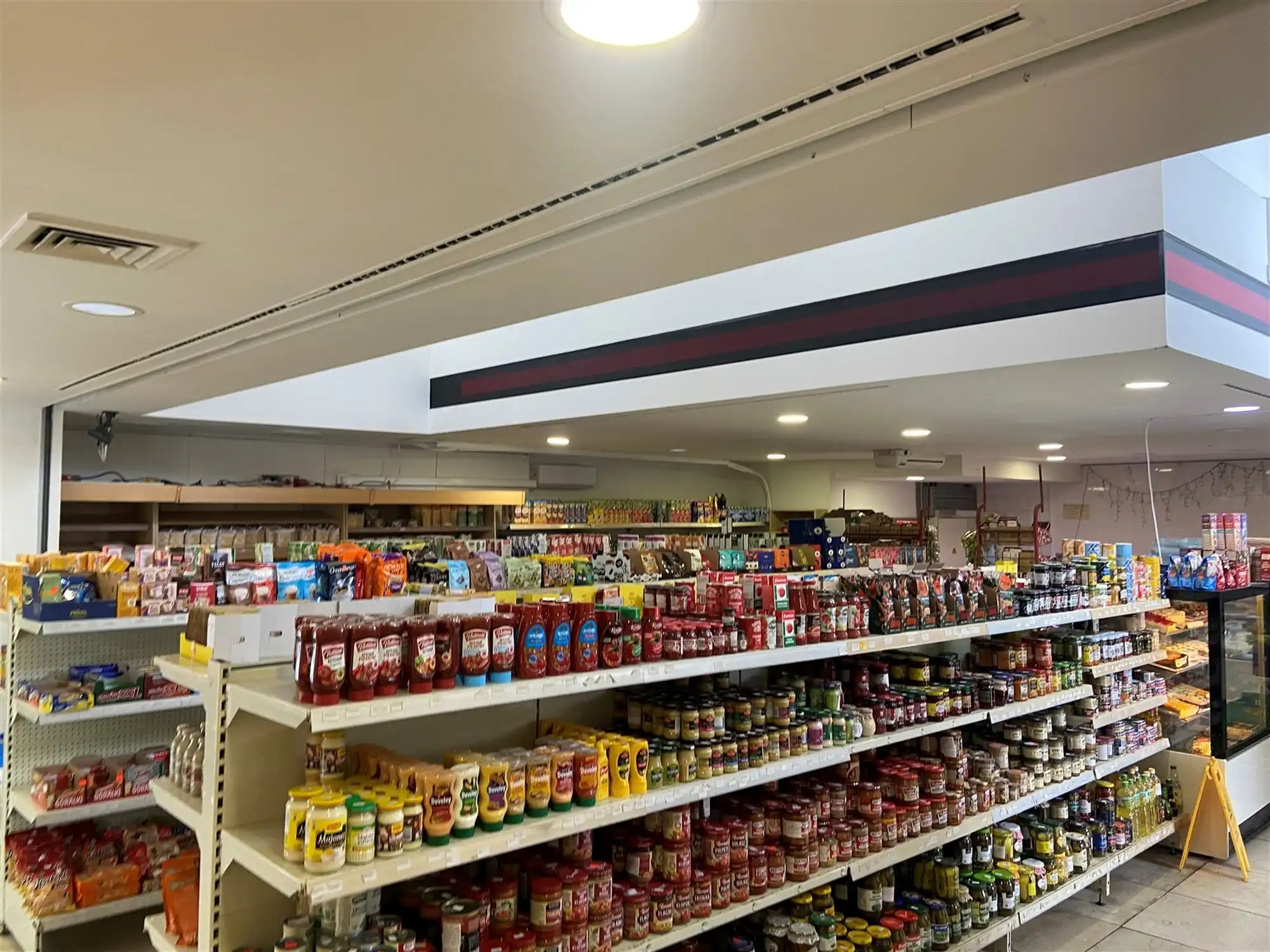 2 verhuurde commerciële ruimten aan het Operaplein, 8,3% netto rendement foto 5