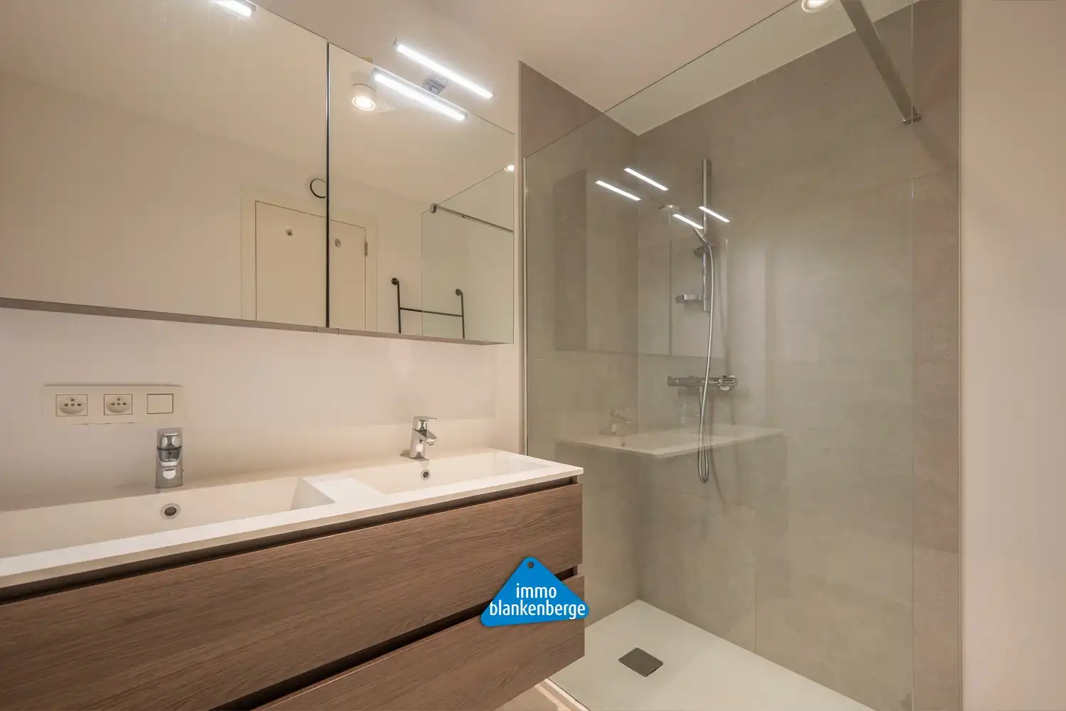 Prachtig hoekappartement op toplocatie foto 18