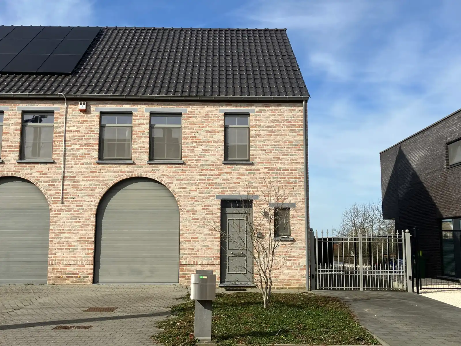 Ruime villa in Nieuwrode foto {{pictureIndex}}
