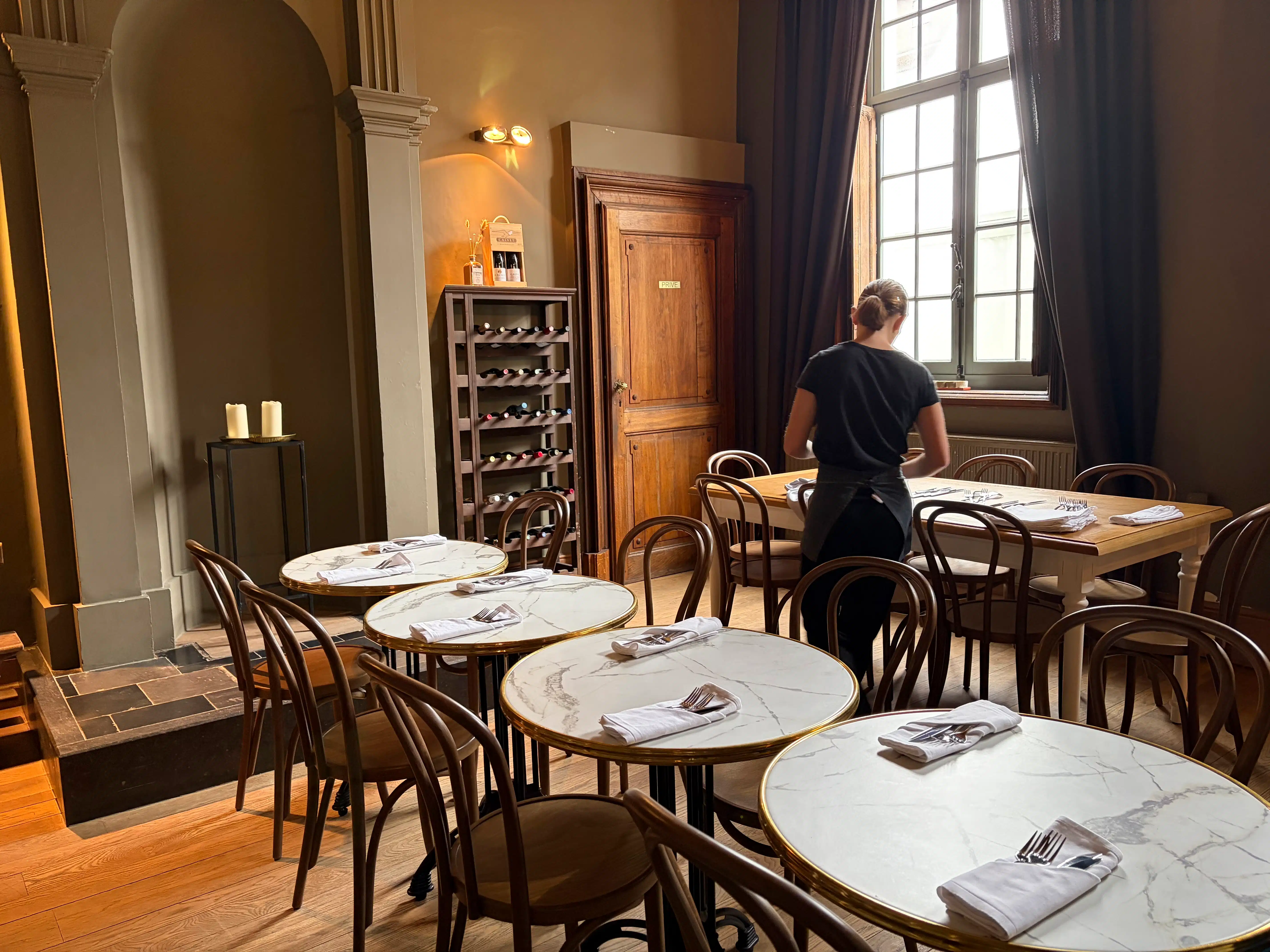 Ter overname: Zeer winstgevende horecalocatie (BV) inclusief appartement foto 4