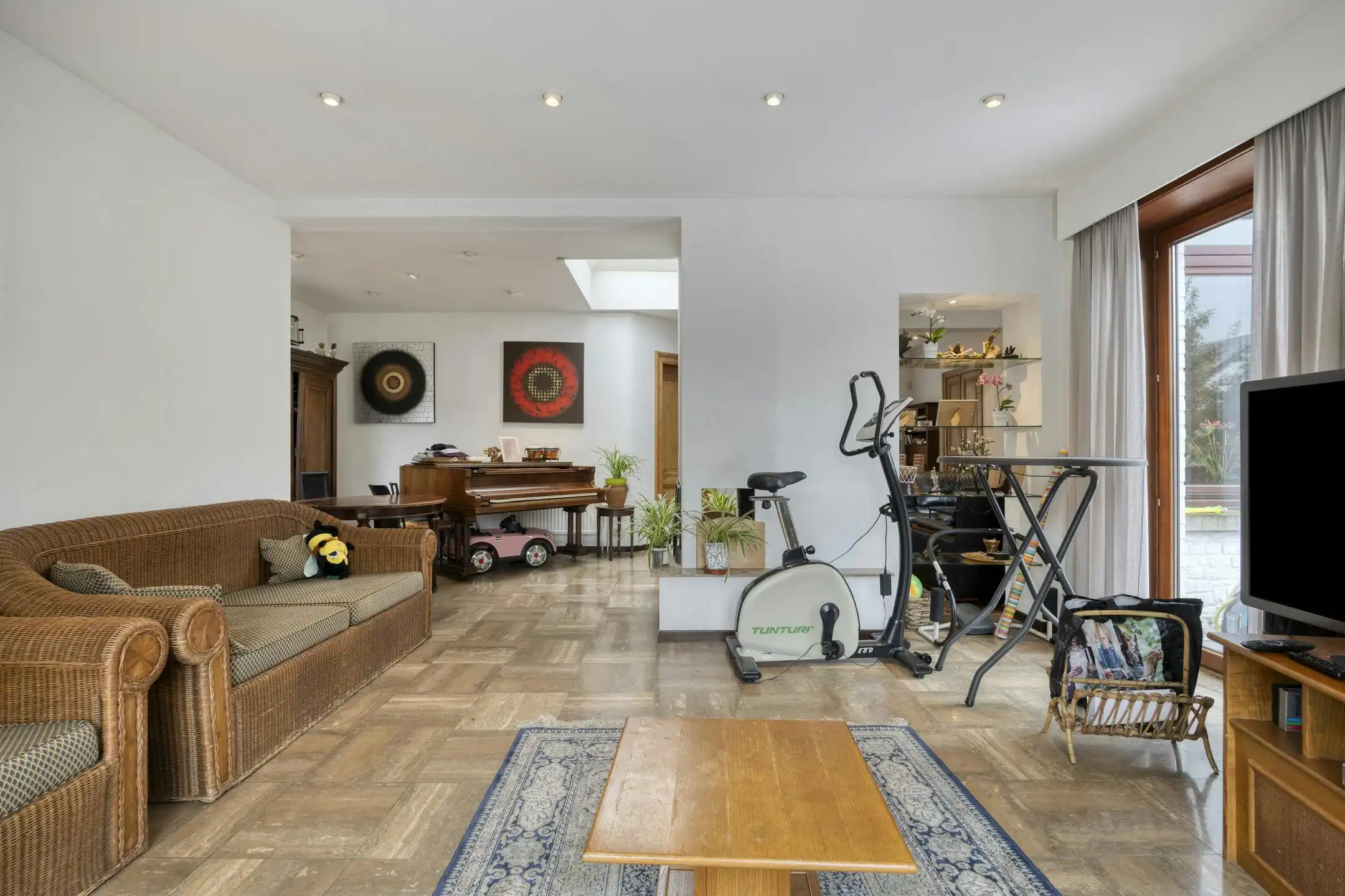 Charmante herenwoning met garage en tuin in het hartje van Ternat foto 10