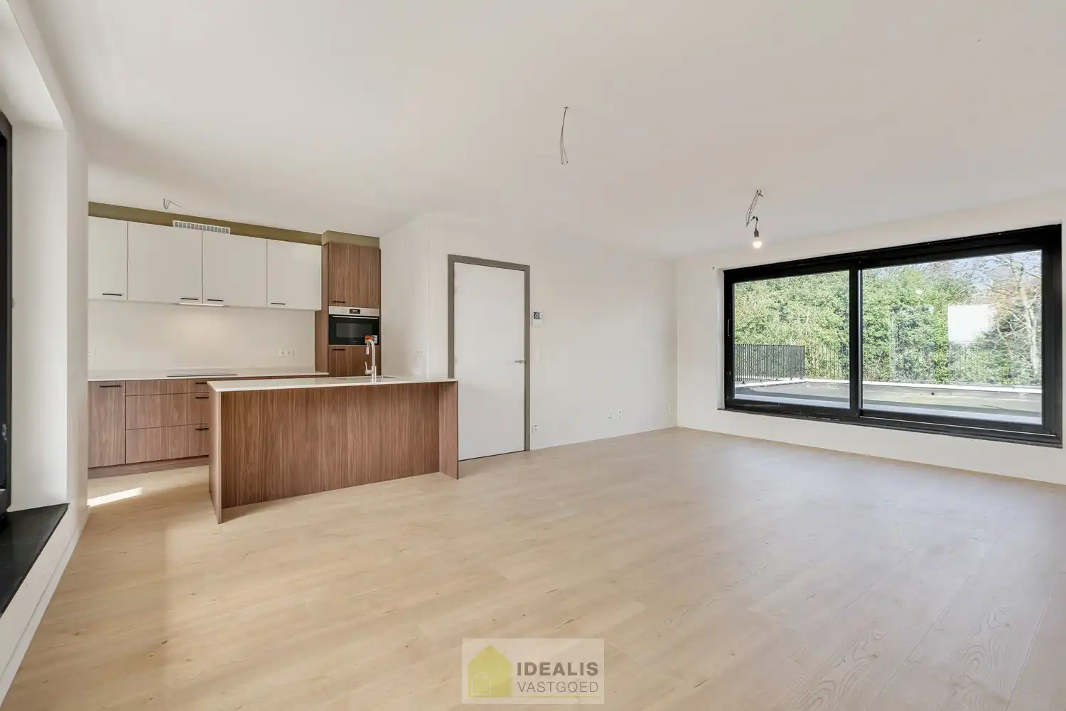 NIEUWBOUWAPPARTEMENT MET 2 SLAAPKAMERS, KELDERBERGING EN EEN ONDERGRONDSE AUTOSTANDPLAAT foto 5