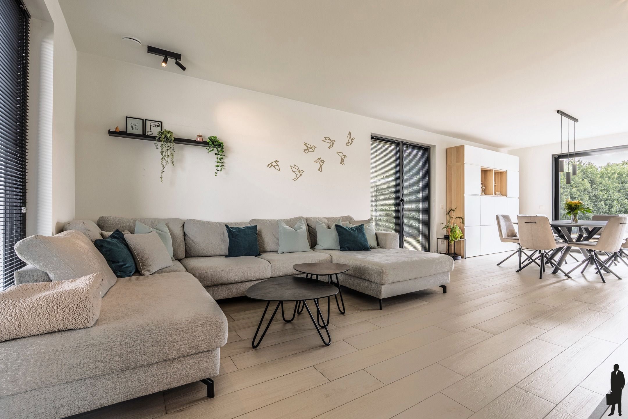 Villa met 4slks, 2bdks en verwarmd zwembad op 1200 m² foto 3